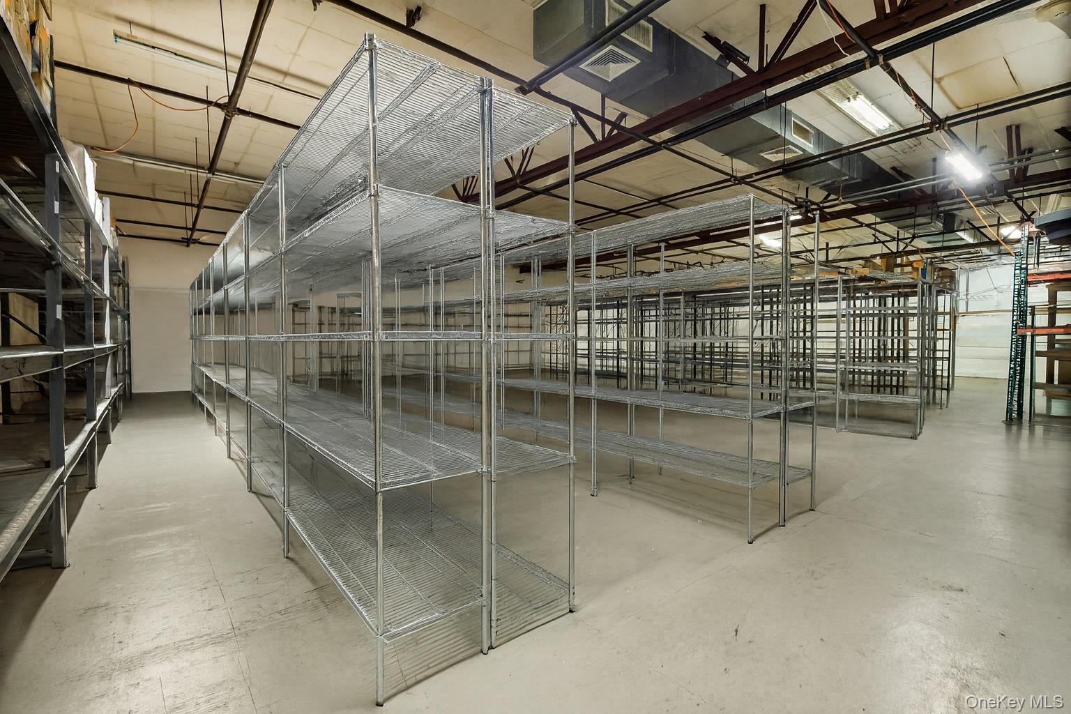 #17 photo, 140 Old Saw Mill River Road, Hawthorne , NY 10532