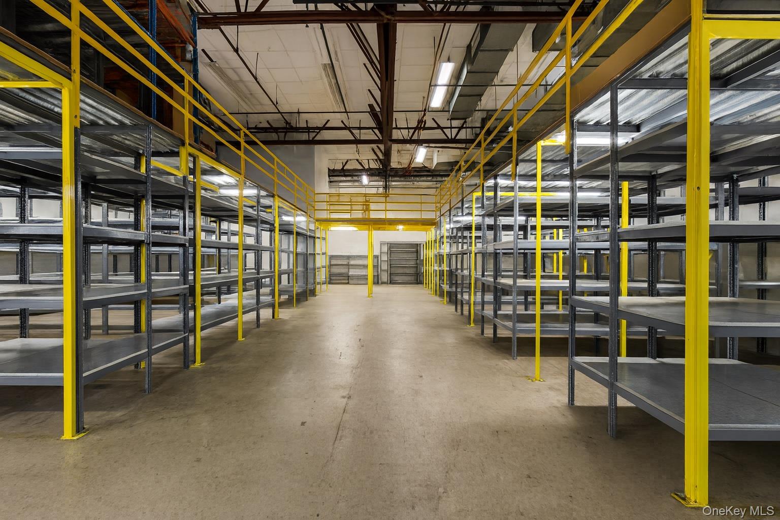 #18 photo, 140 Old Saw Mill River Road, Hawthorne , NY 10532