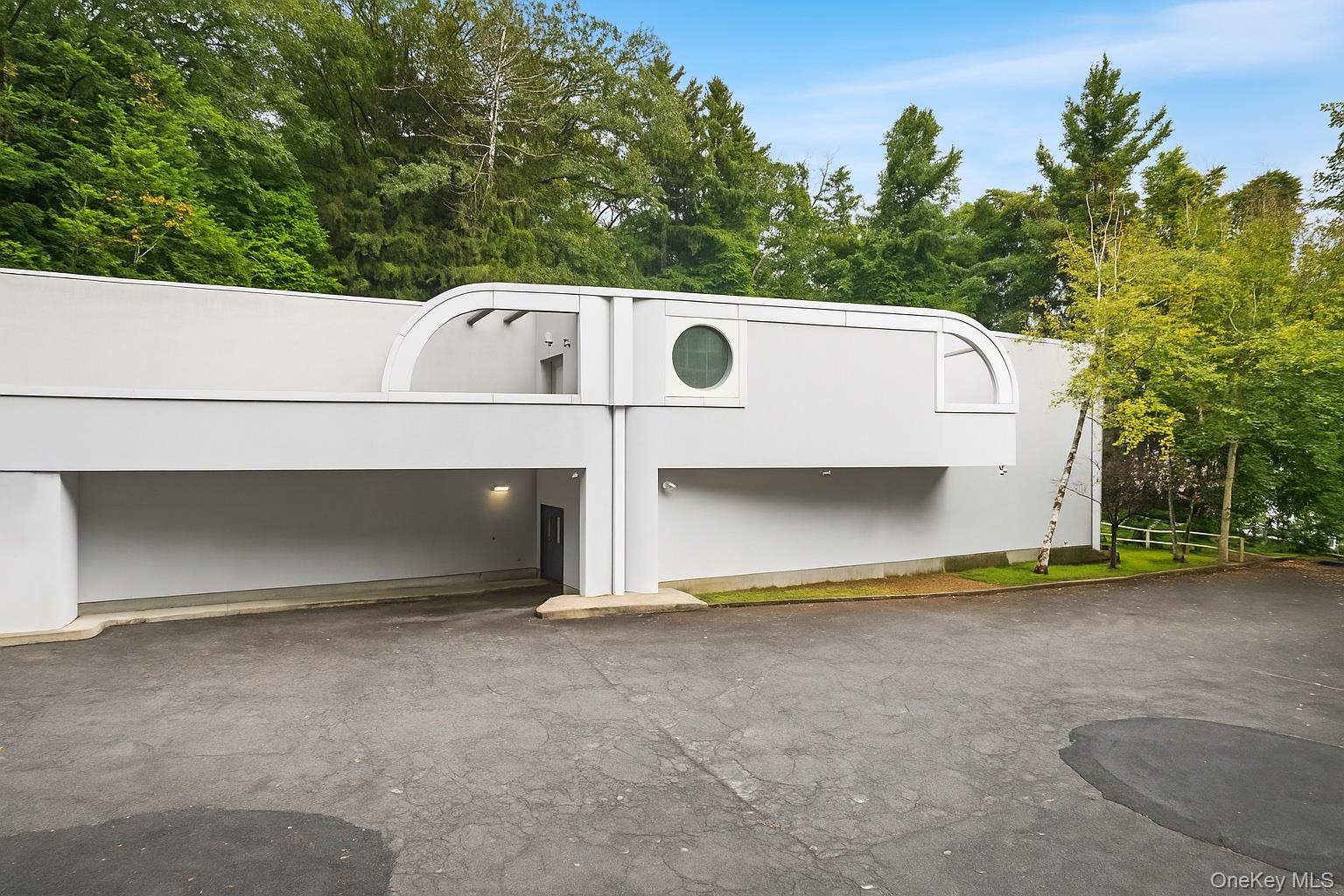 #2 photo, 140 Old Saw Mill River Road, Hawthorne , NY 10532