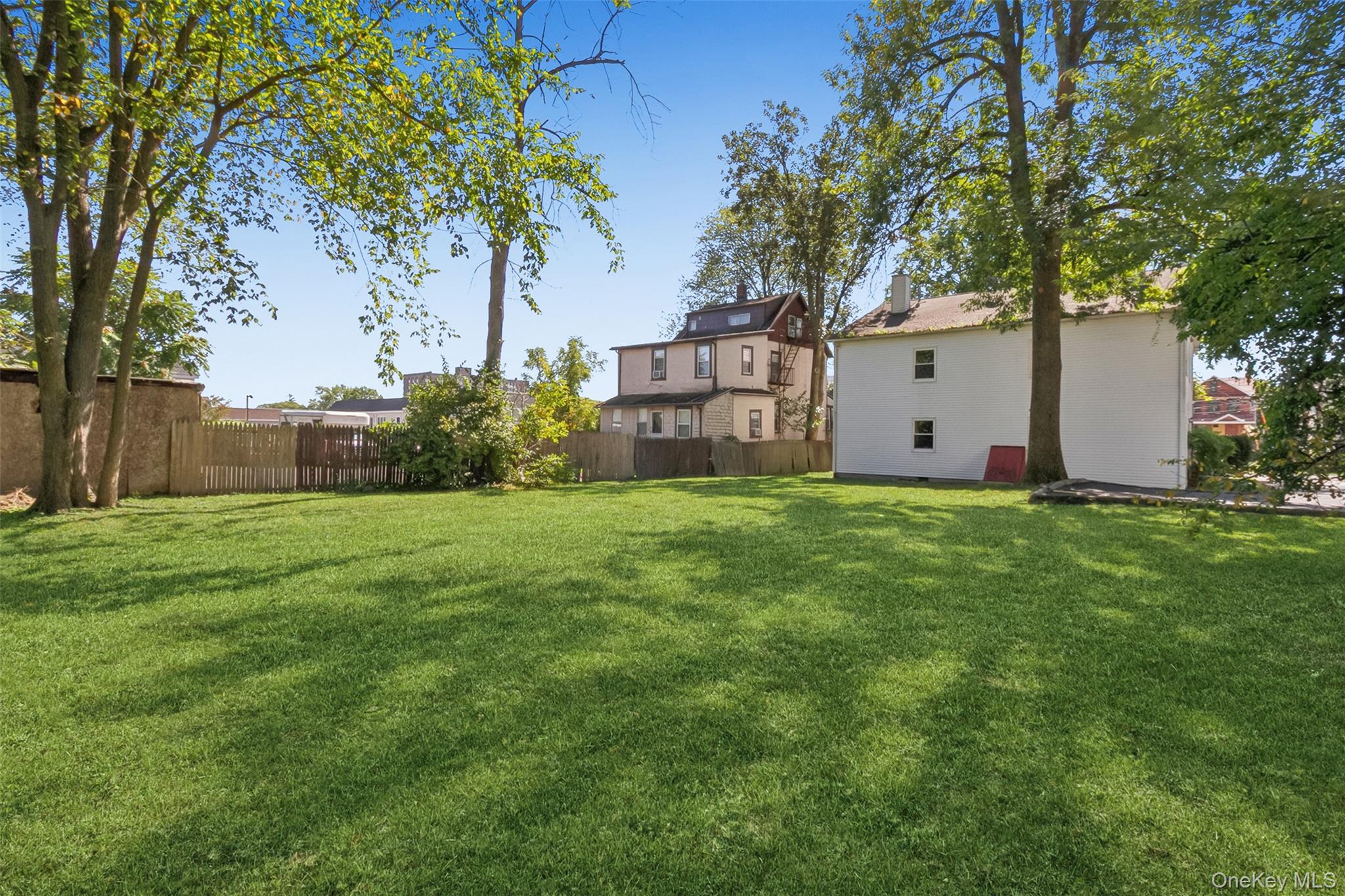 #19 photo, 95-97 Winthrop Avenue, New Rochelle , NY 10801