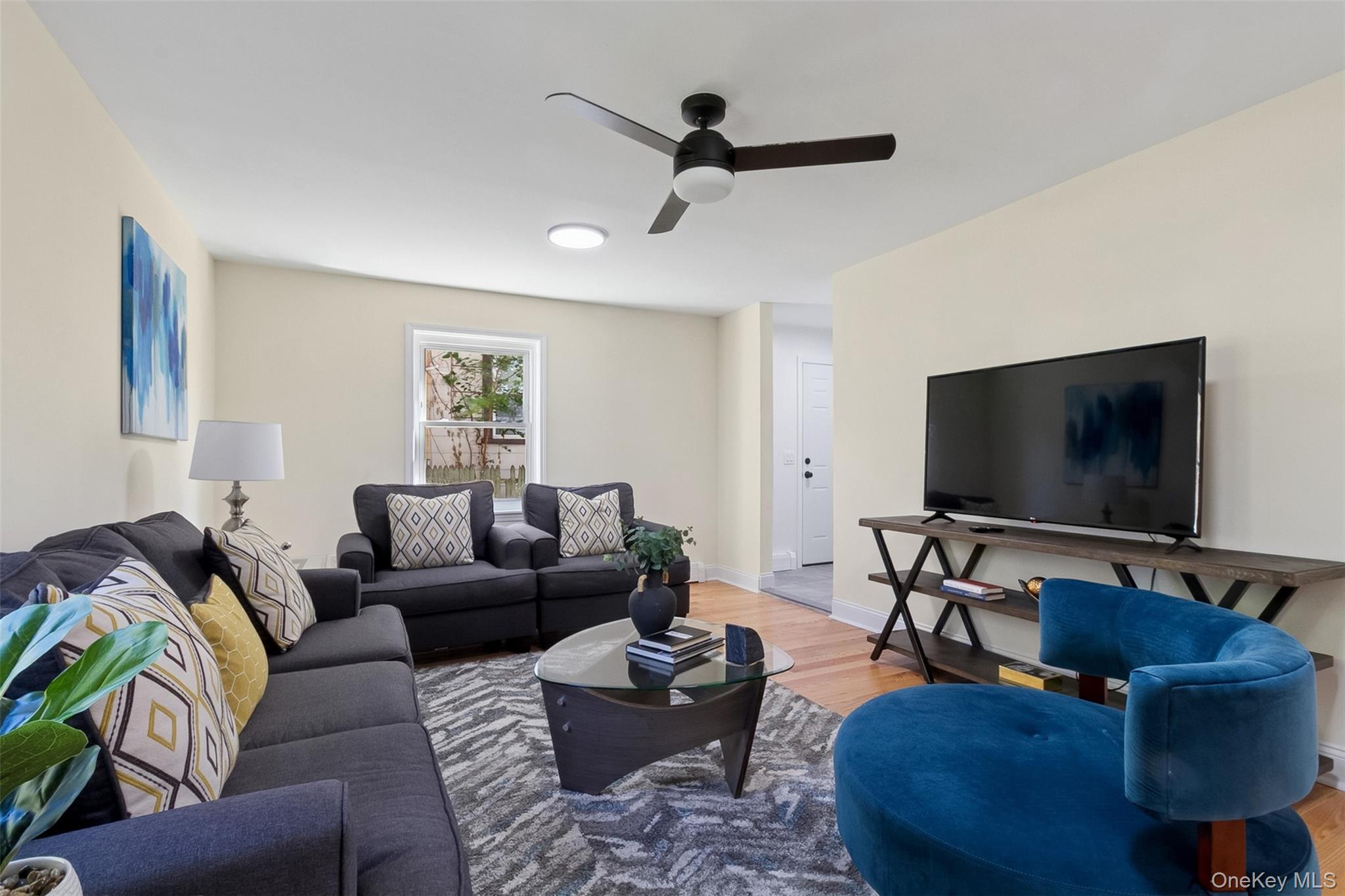 #9 photo, 95-97 Winthrop Avenue, New Rochelle , NY 10801