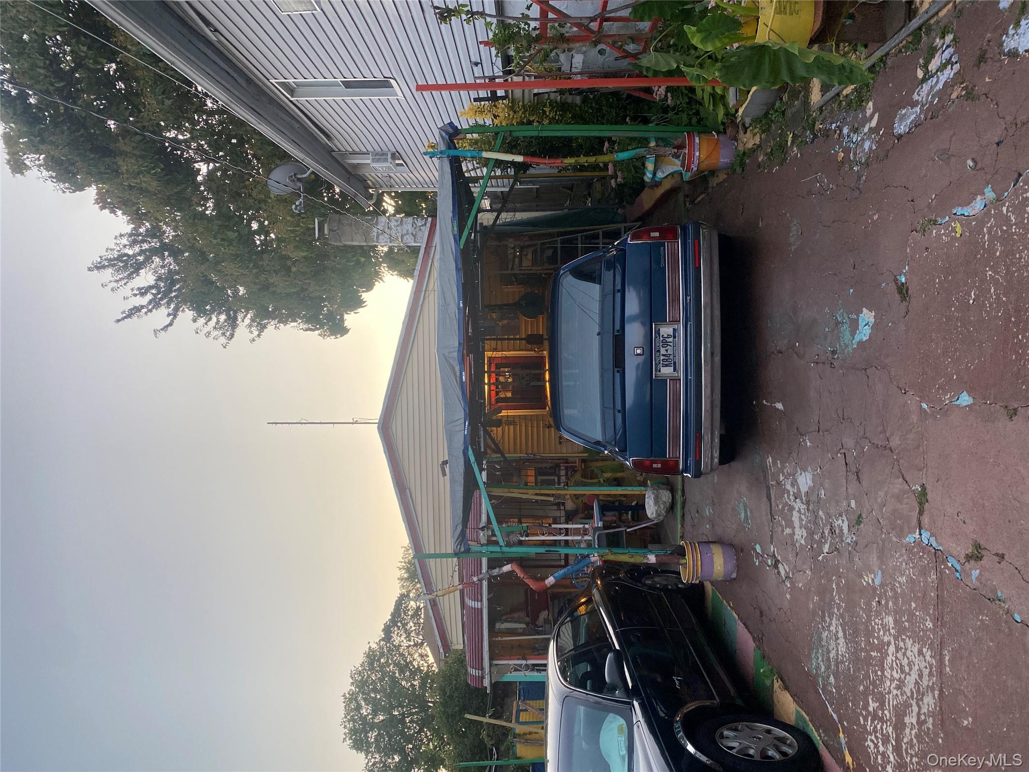 #3 photo, 227 Stephen Avenue, Bronx , NY 10473