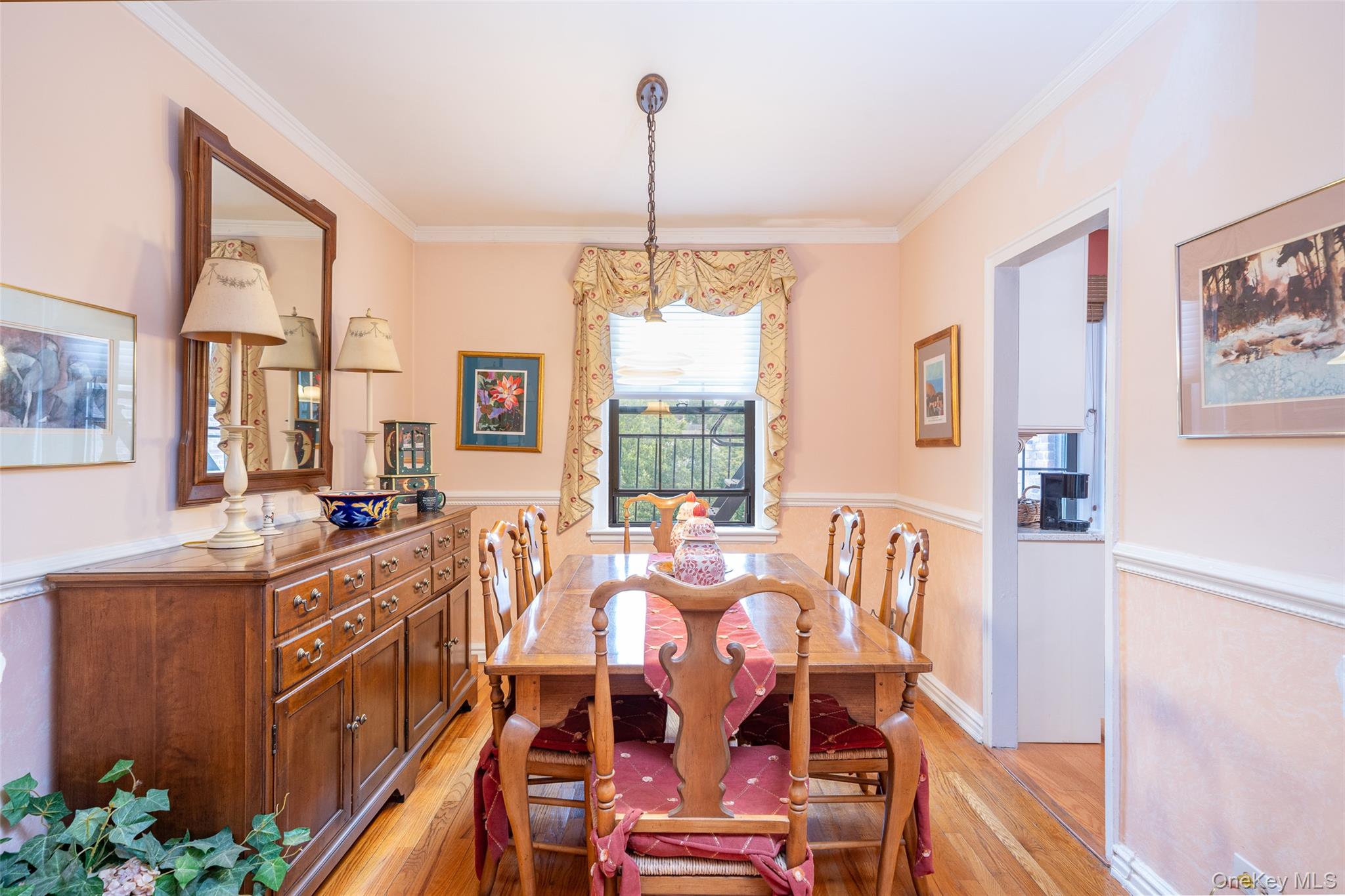 #11 photo, 180 Garth Road, Scarsdale , NY 10583
