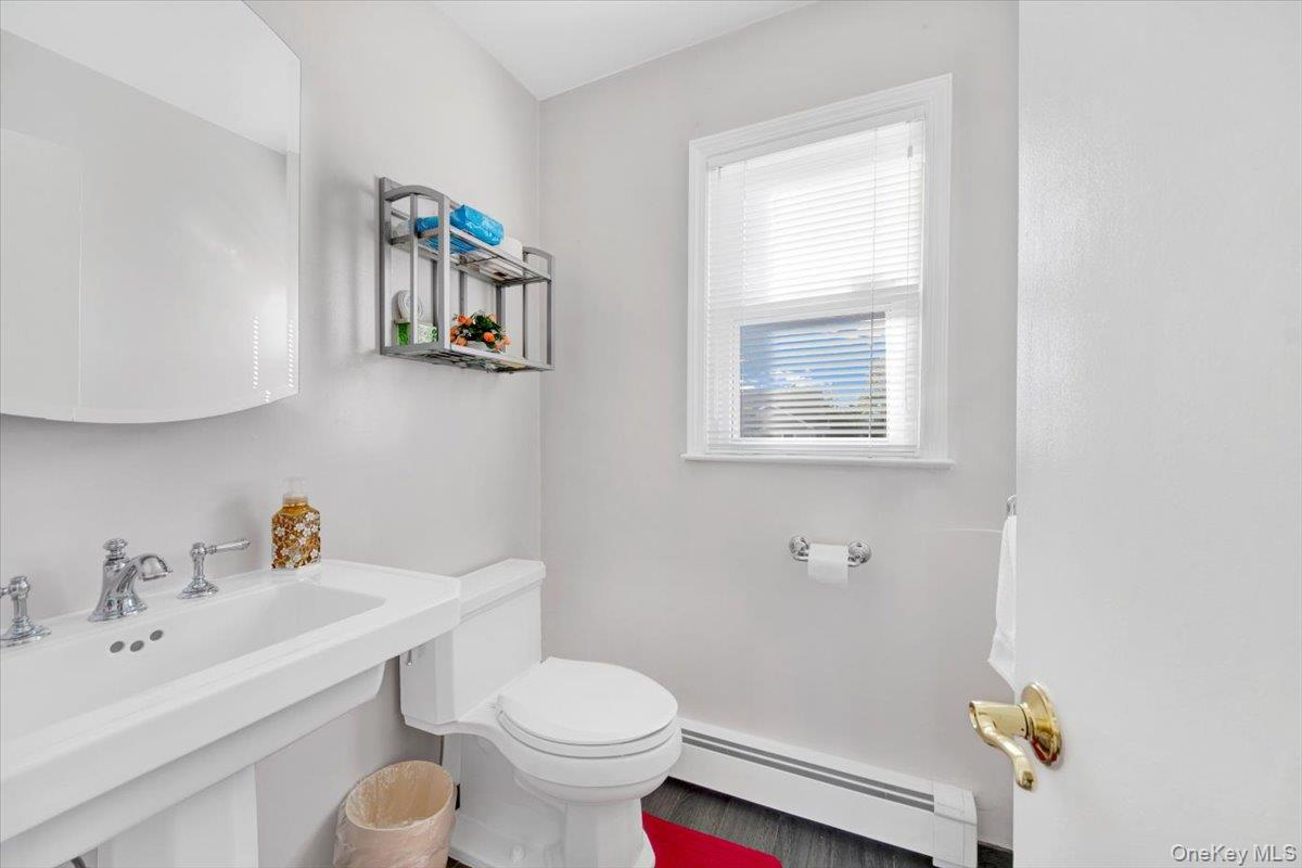 #12 photo, 37 aka 39 Deshon Avenue, Bronxville , NY 10708