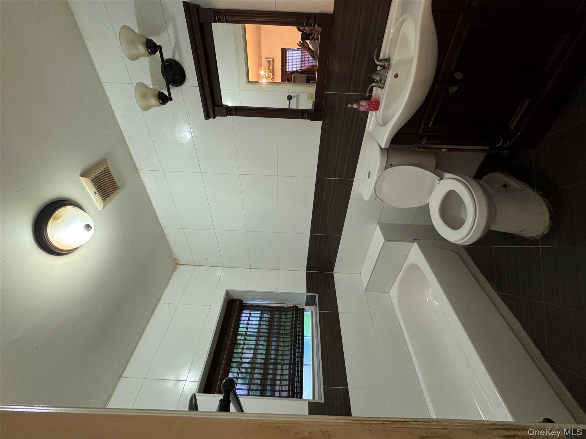 #14 photo, 2028 Pitman Avenue, Bronx , NY 10466