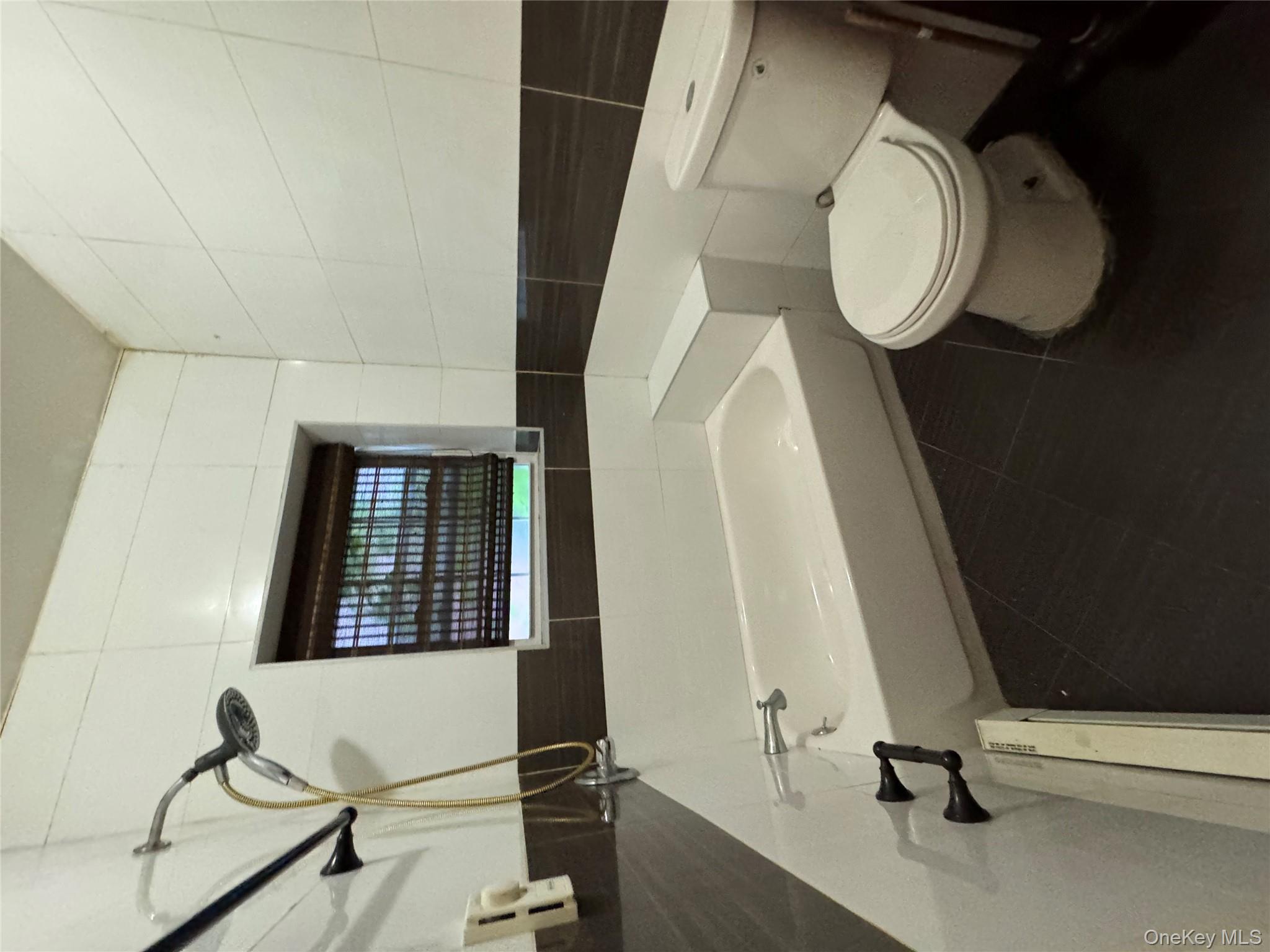 #16 photo, 2028 Pitman Avenue, Bronx , NY 10466