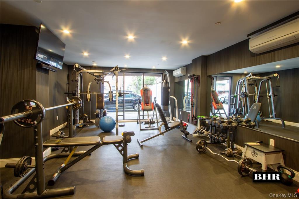 #13 photo, 3435 Guider Avenue, Brooklyn , NY 11235