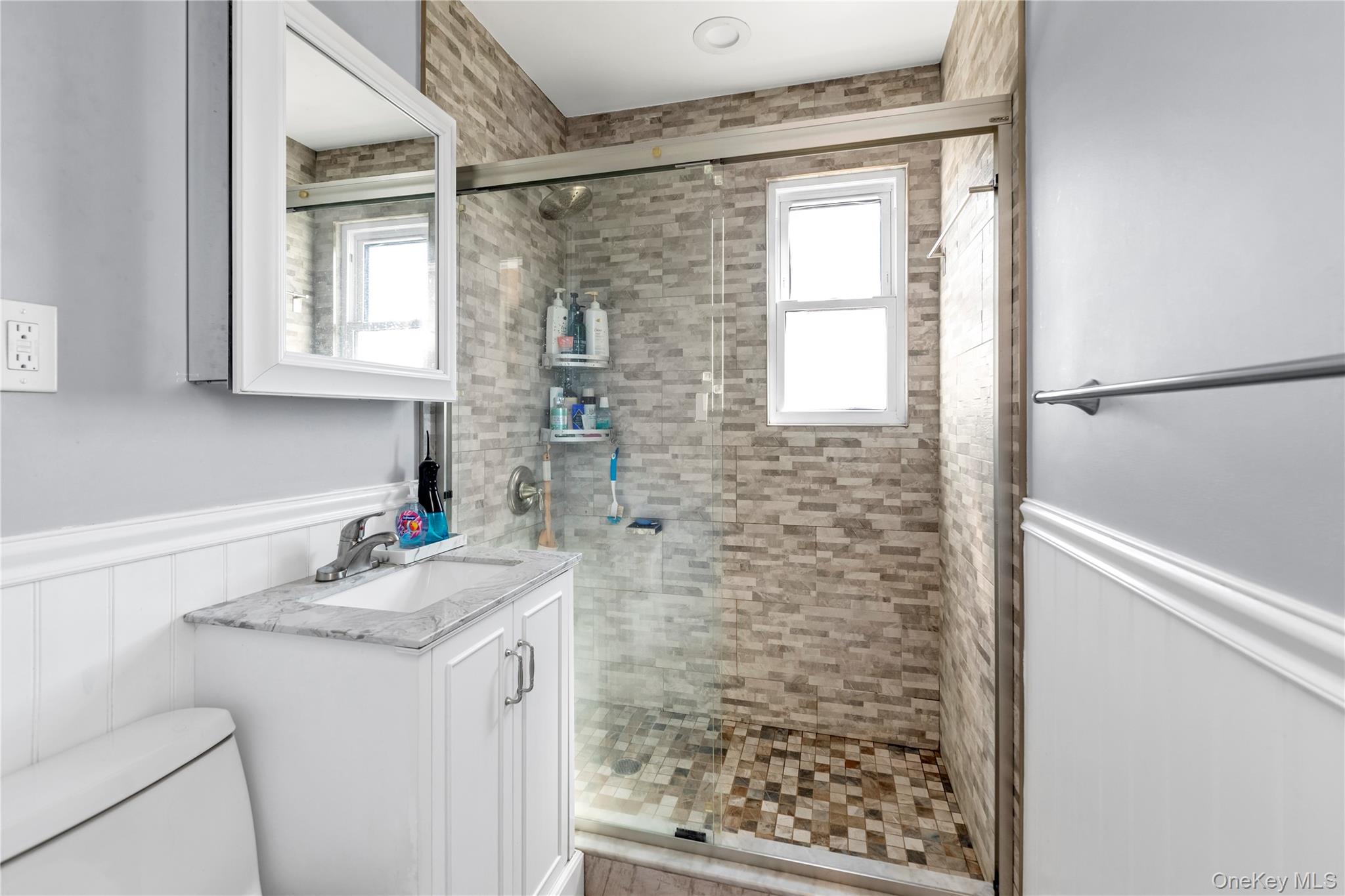 #11 photo, 251-26 71st Avenue, クイーンズ区 Bellerose , NY 11426