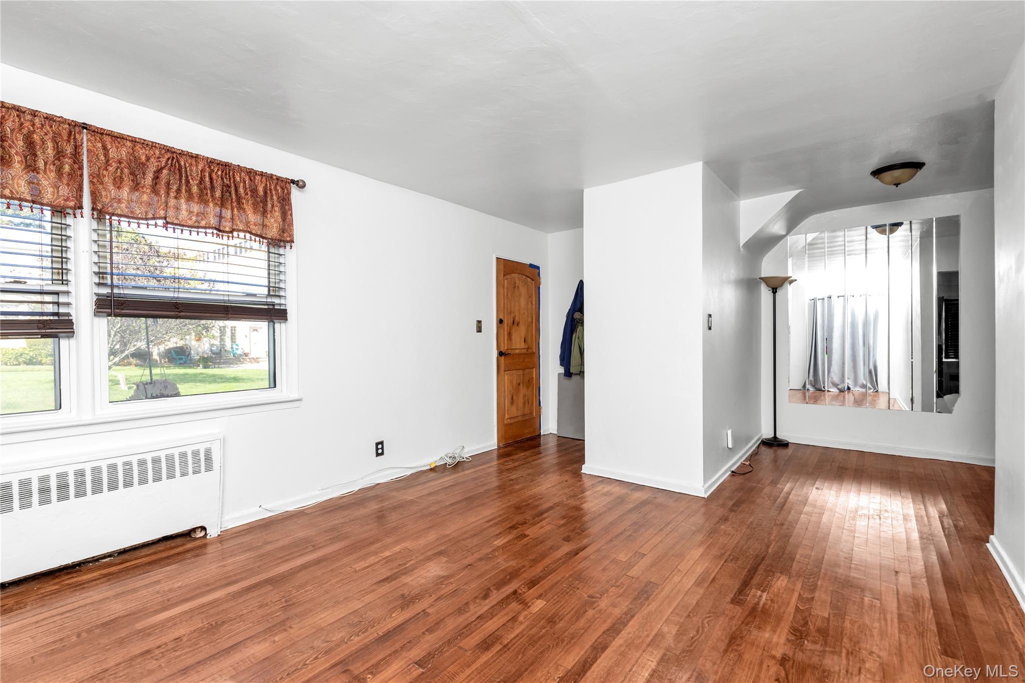 #5 photo, 251-26 71st Avenue, クイーンズ区 Bellerose , NY 11426