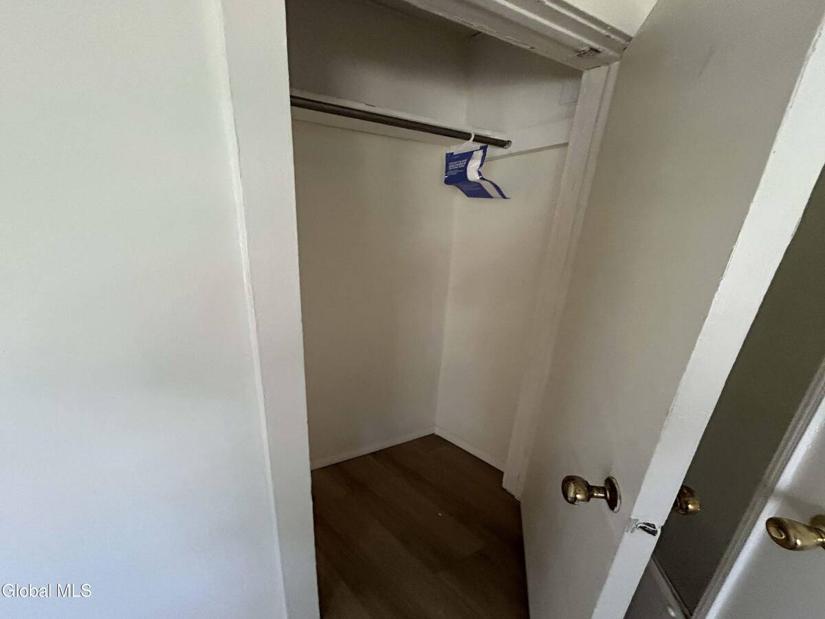 #8 photo, 10 Grove Place, Bethlehem , NY 12203