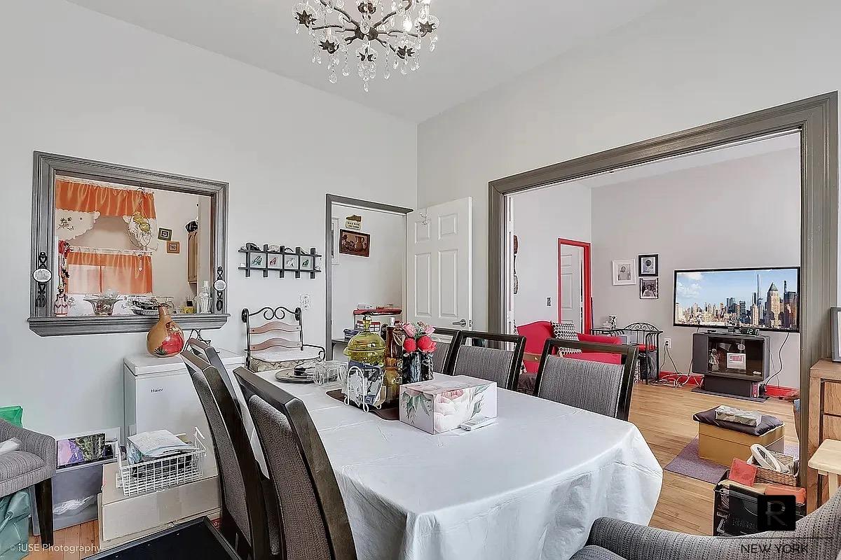 #11 photo, 45 W 110th Street, マンハッタン West Harlem , NY 10026