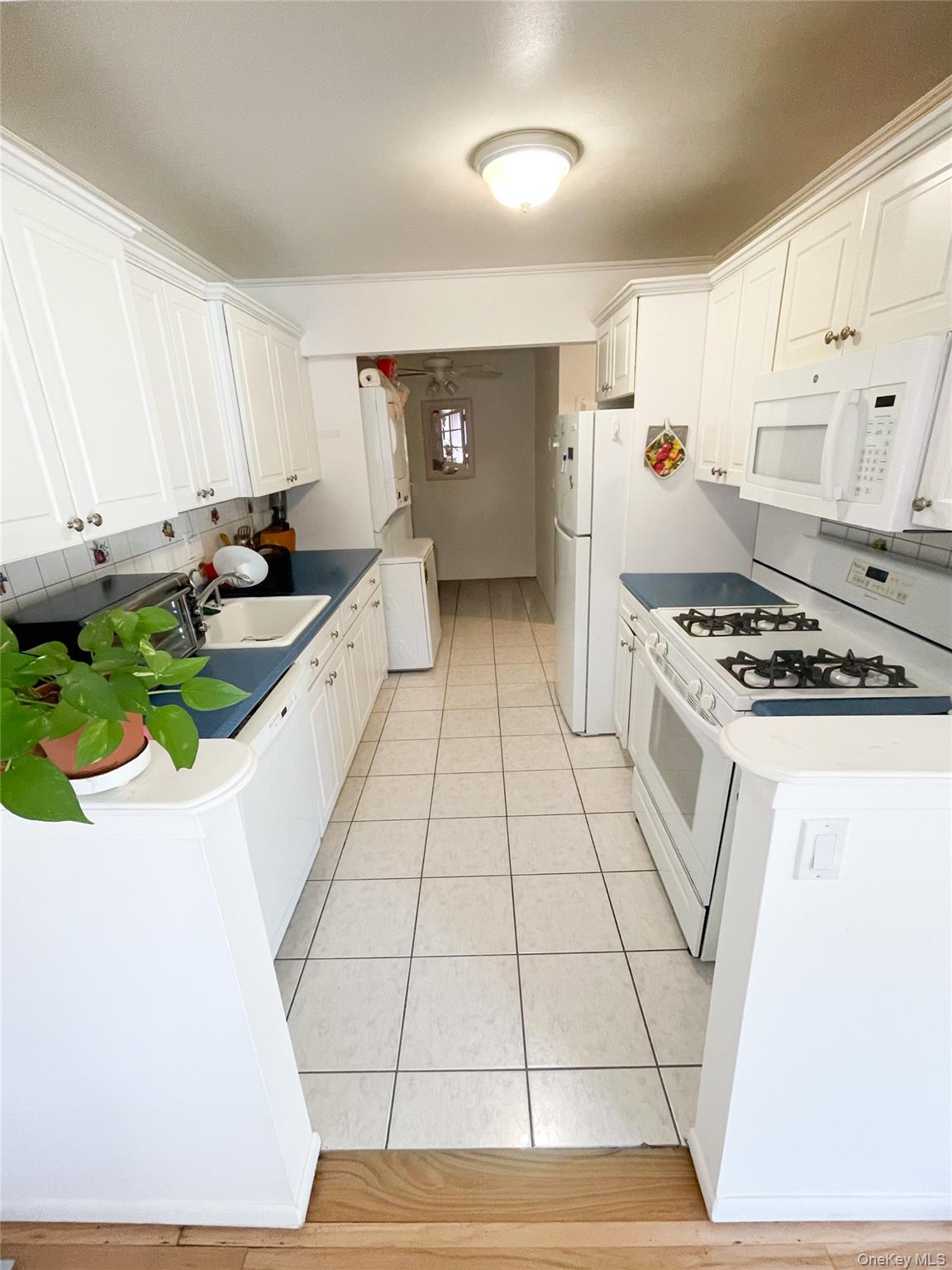 #1 photo, 5 Church Lane, Valley Cottage , NY 10989