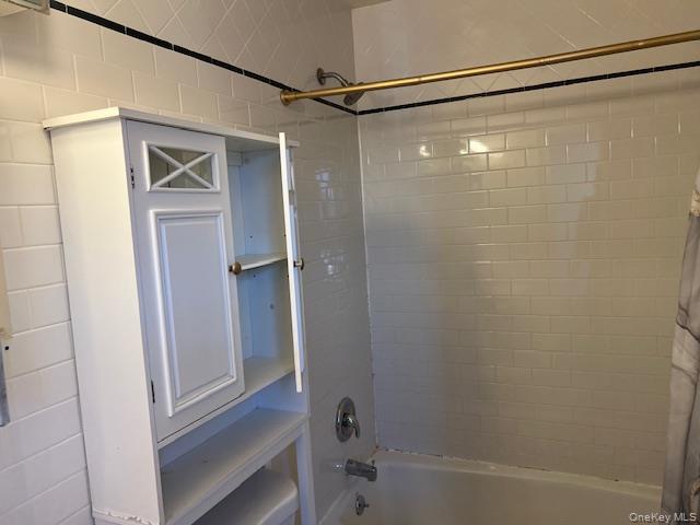 #13 photo, 2220 126th Street, 뉴욕퀸즈 College Point , NY 11356