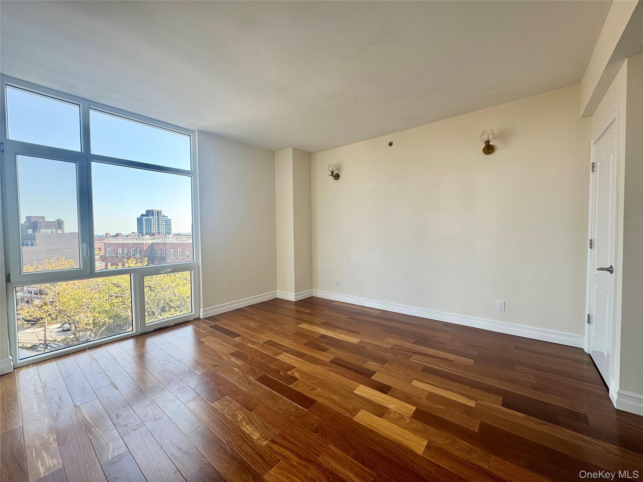 #5 photo, 65-18 Austin St, Rego Park , NY 11374