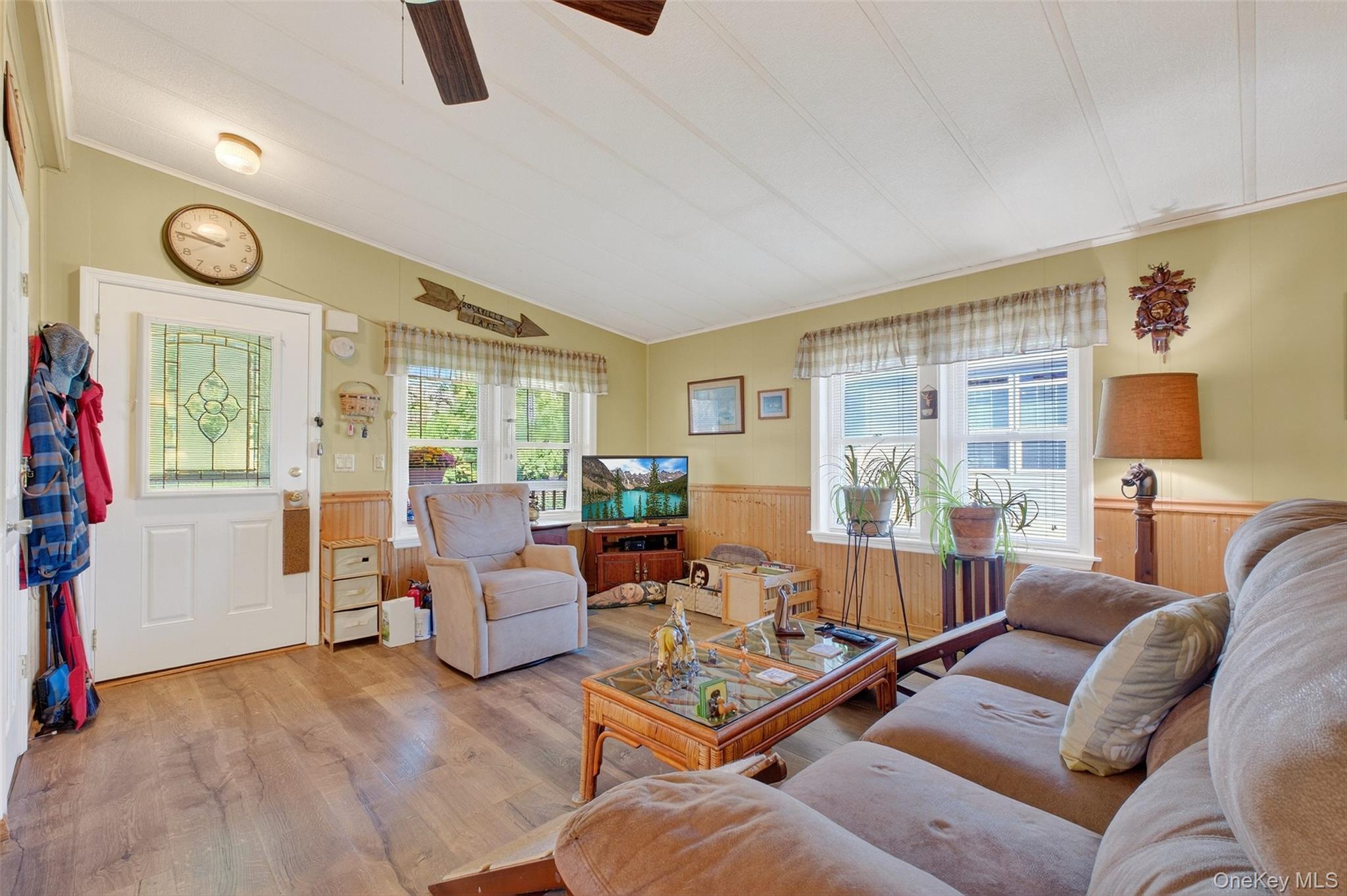 #10 photo, 20 Cardinal Road, Hyde Park , NY 12538