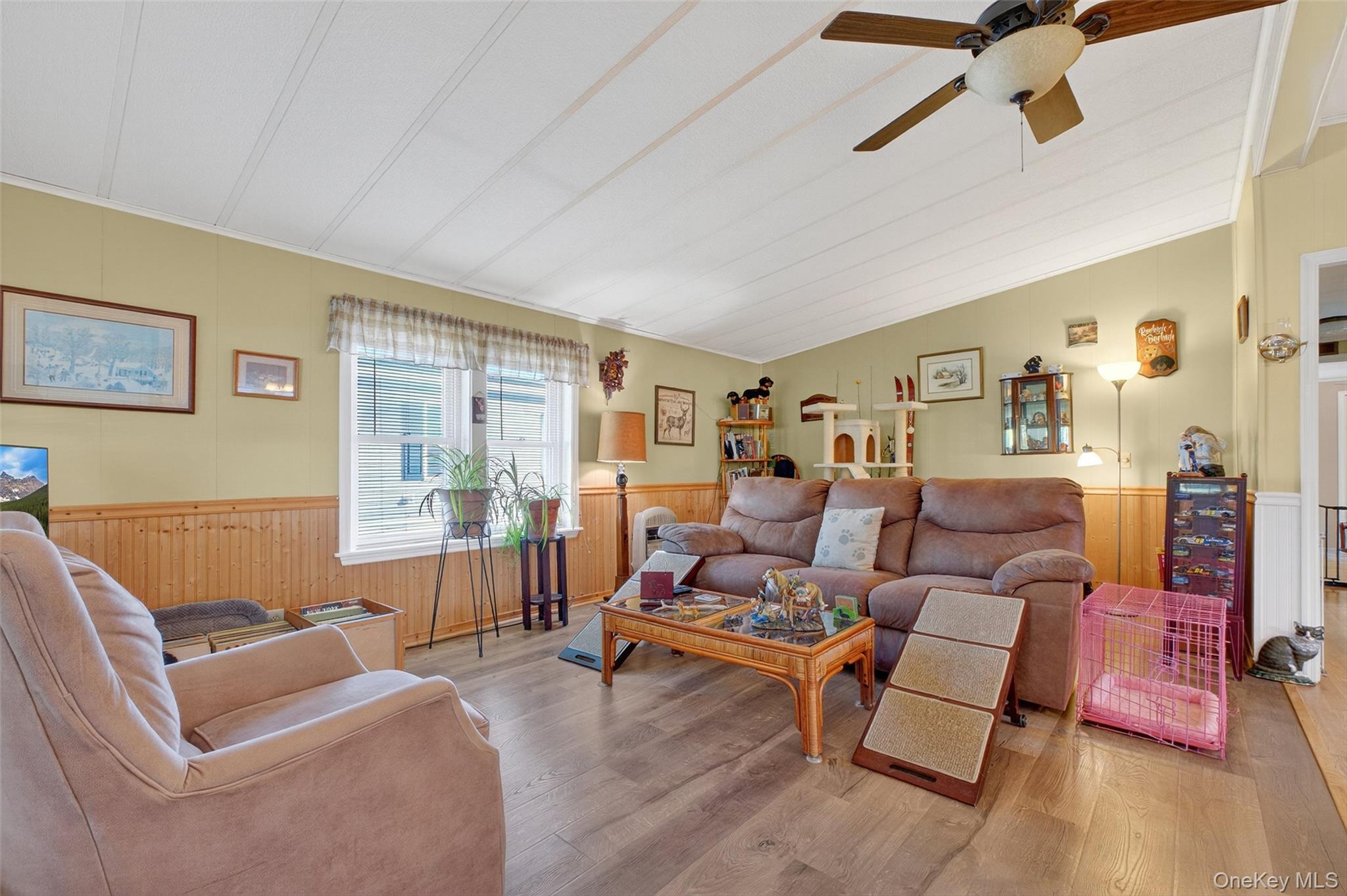 #9 photo, 20 Cardinal Road, Hyde Park , NY 12538