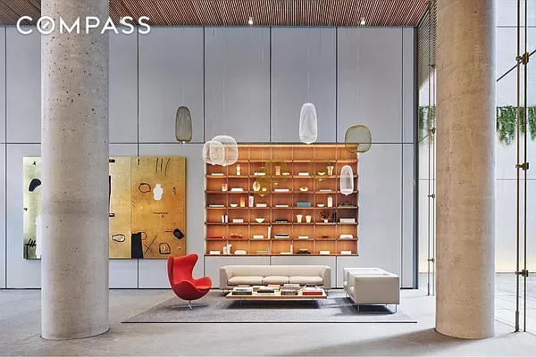 #7 photo, New York City, マンハッタン Hudson Square , NY 10013