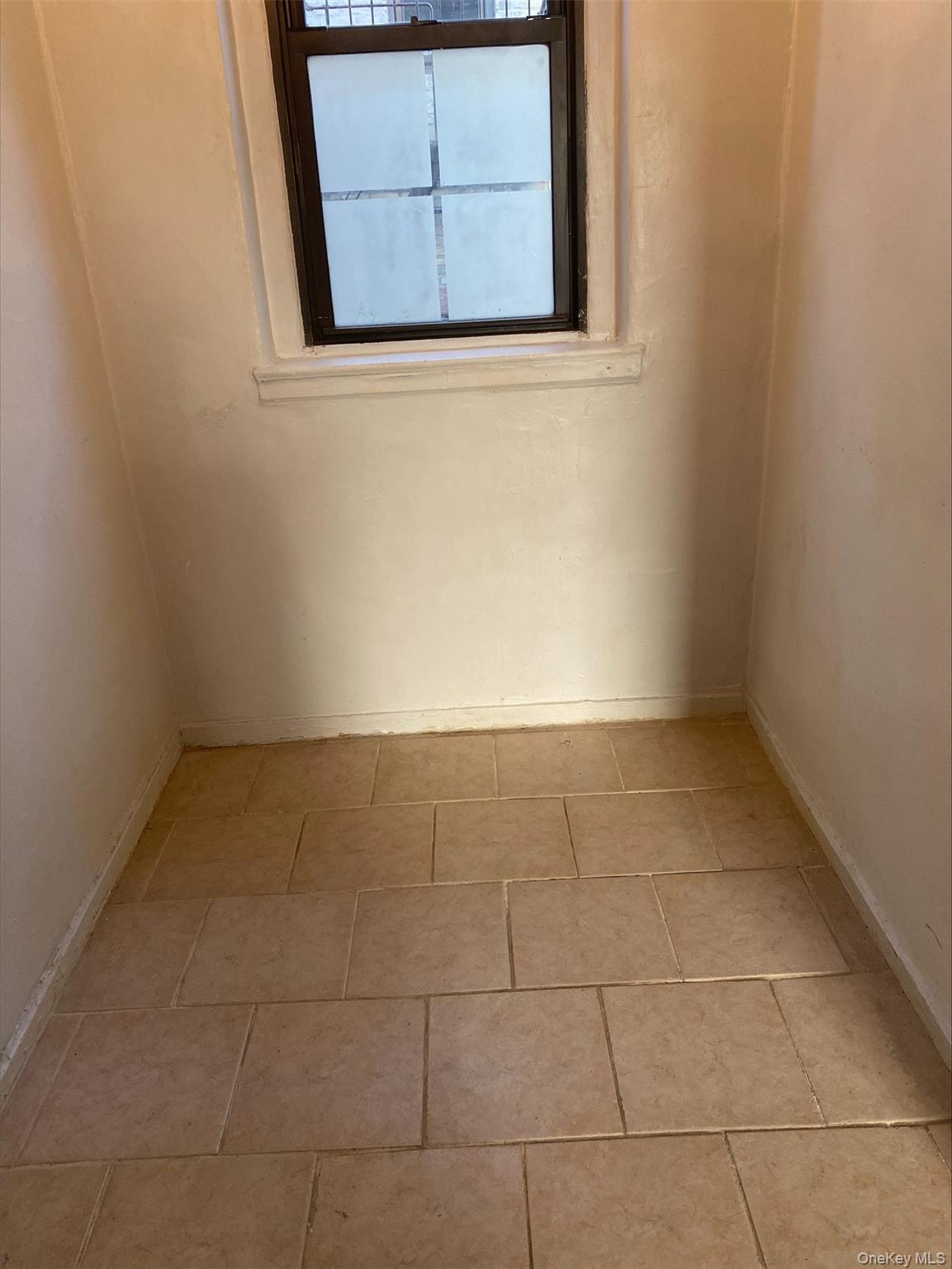 #10 photo, 21-67 33 Street, Astoria , NY 11105