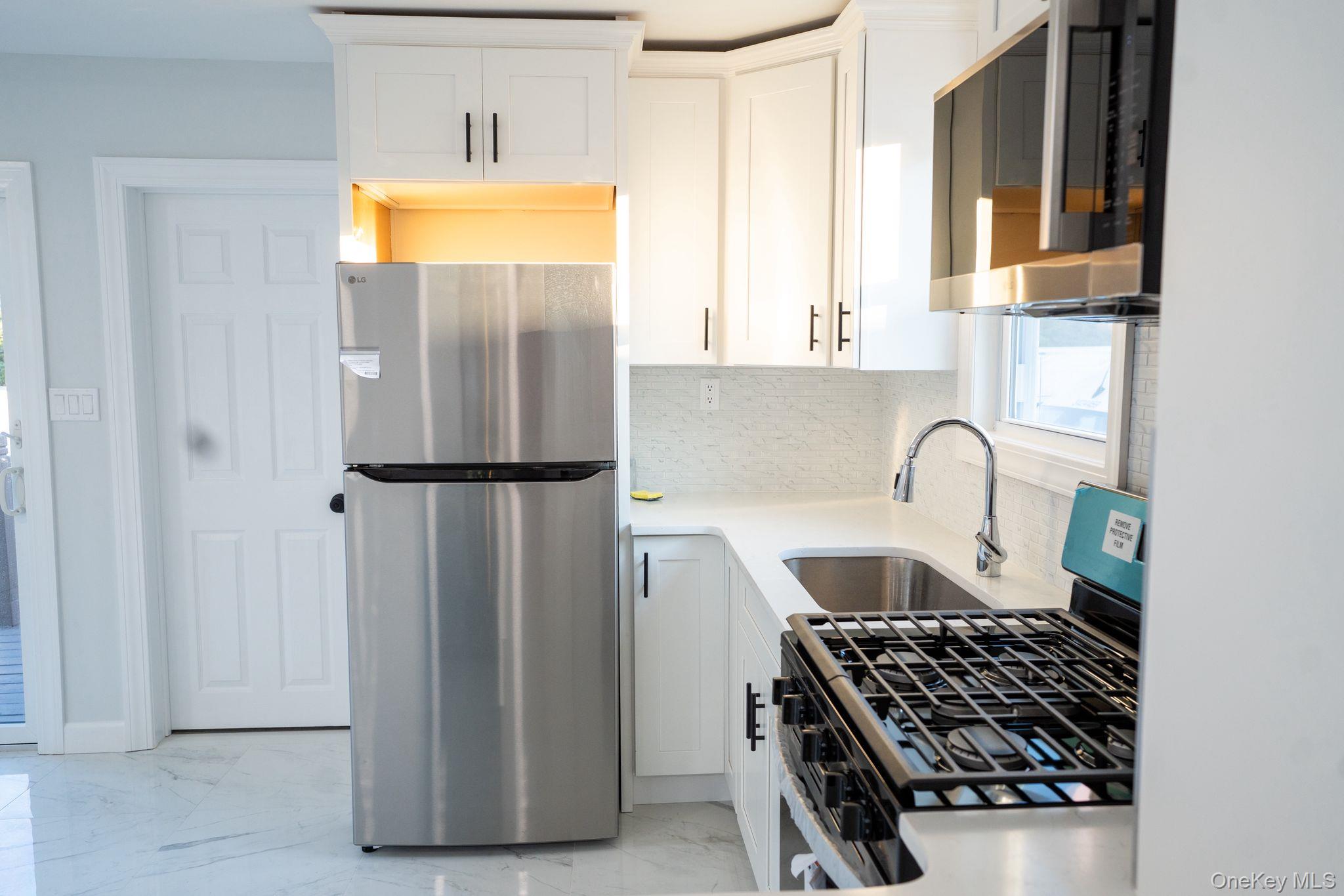 #10 photo, 129 Sheridan Avenue, Williston Park , NY 11596