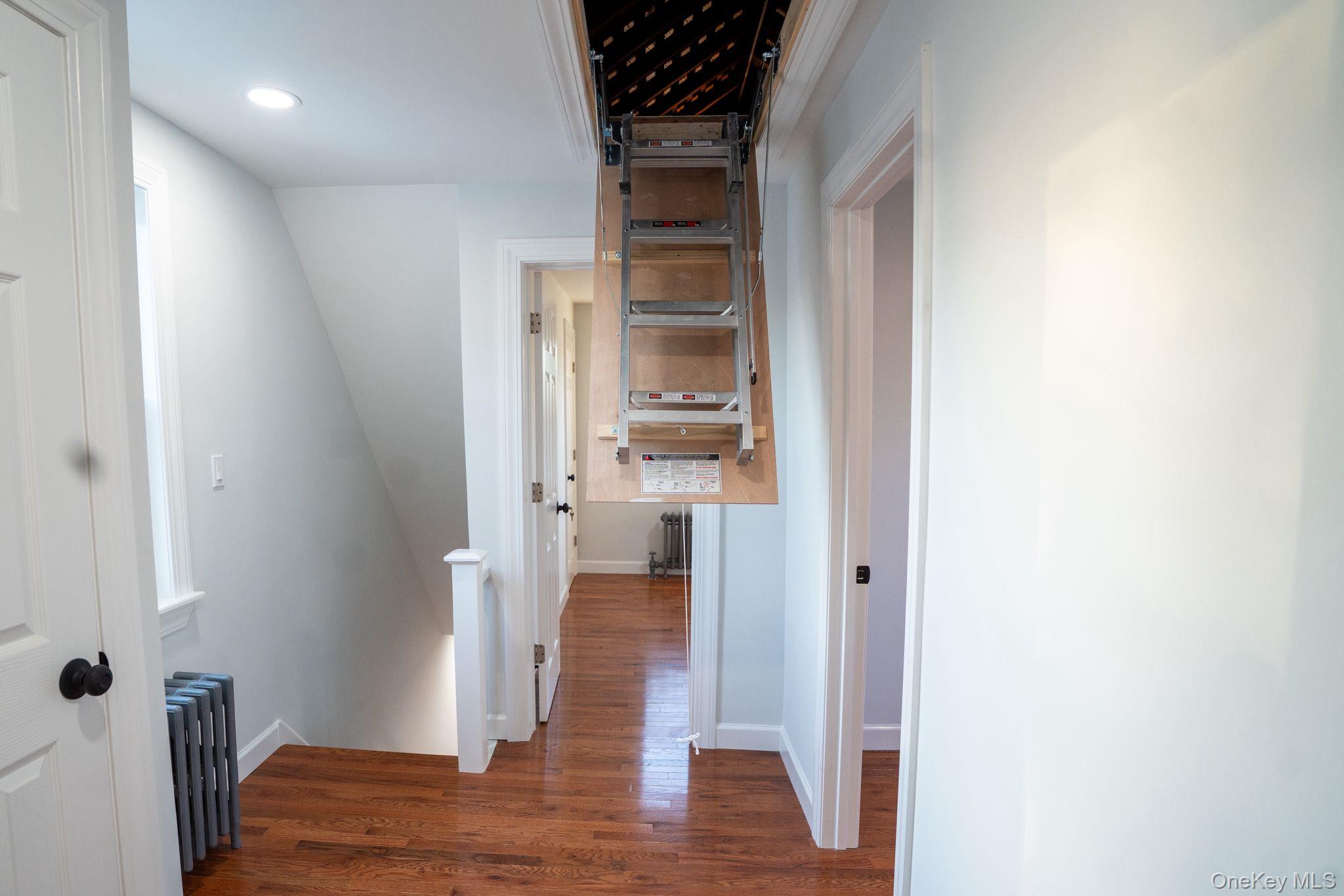 #20 photo, 129 Sheridan Avenue, Williston Park , NY 11596