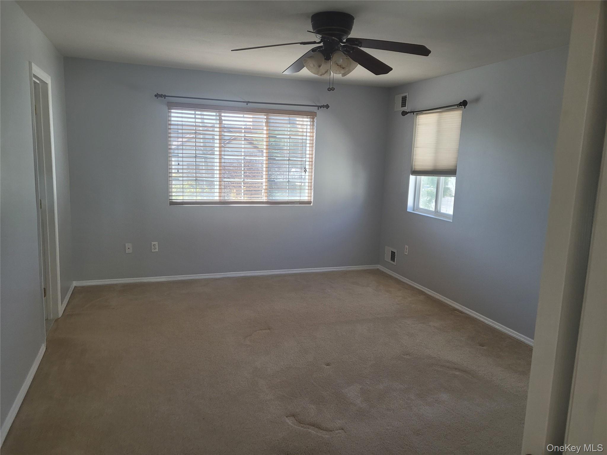 #1 photo, 326 Beach 37th Street, 皇后區 Far Rockaway , NY 11691