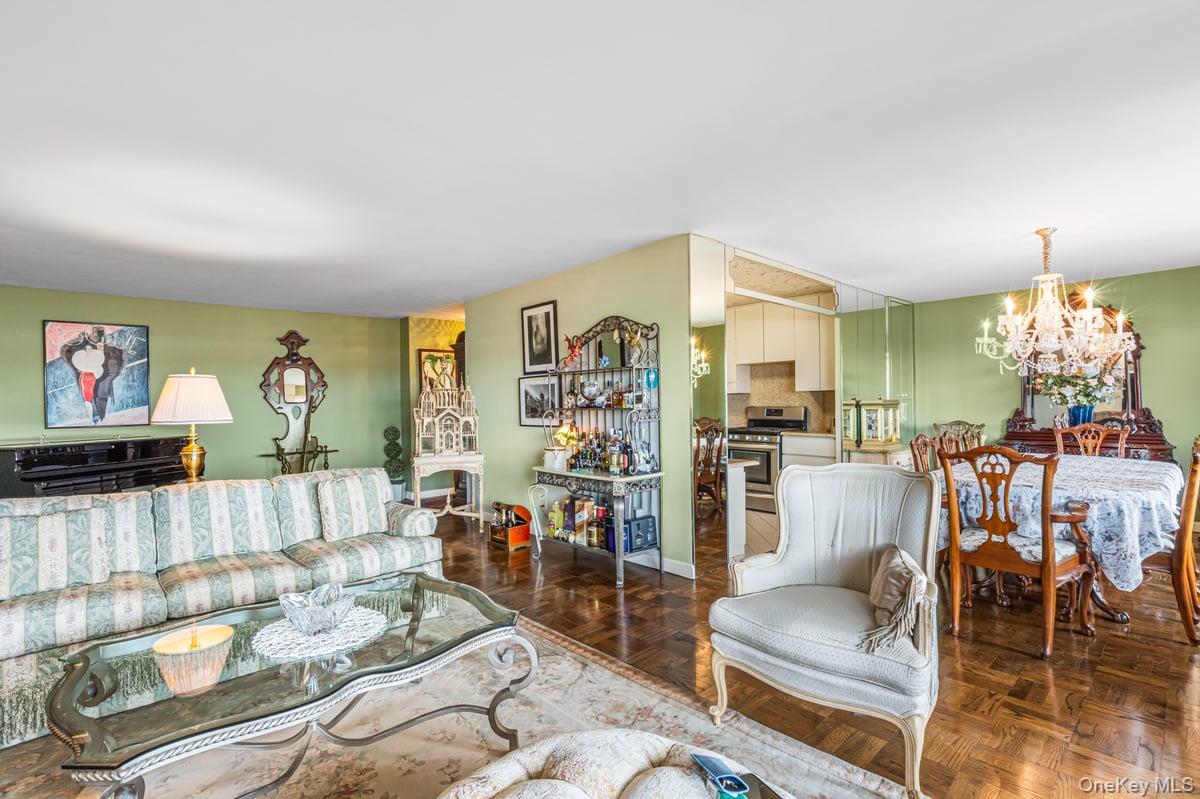 #17 photo, 166-25 Powells Cove Boulevard, Beechhurst , NY 11357