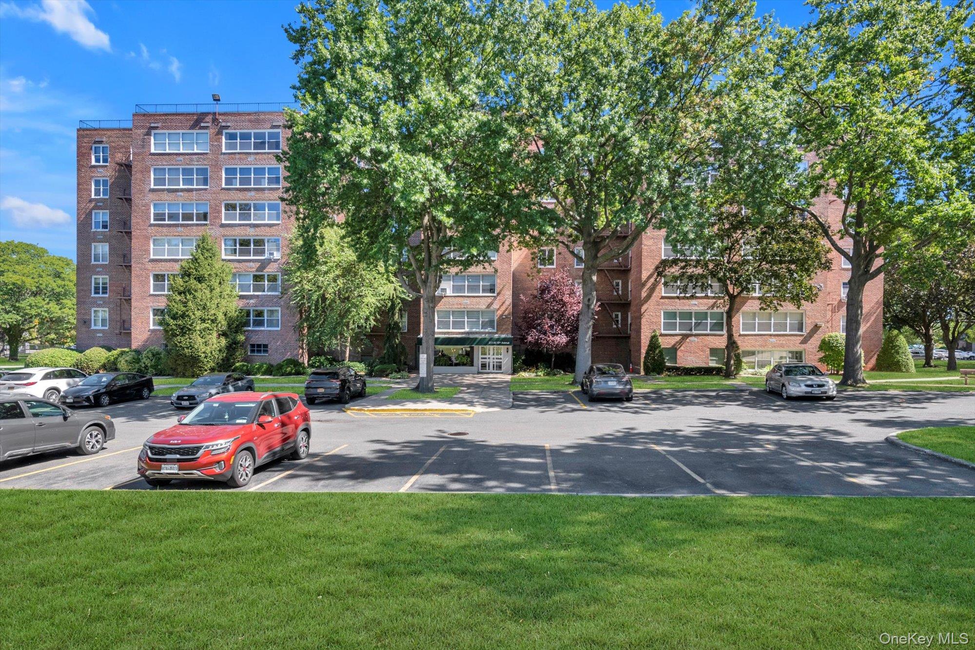 #14 photo, 211-40 18 Avenue, クイーンズ区 Flushing , NY 11360