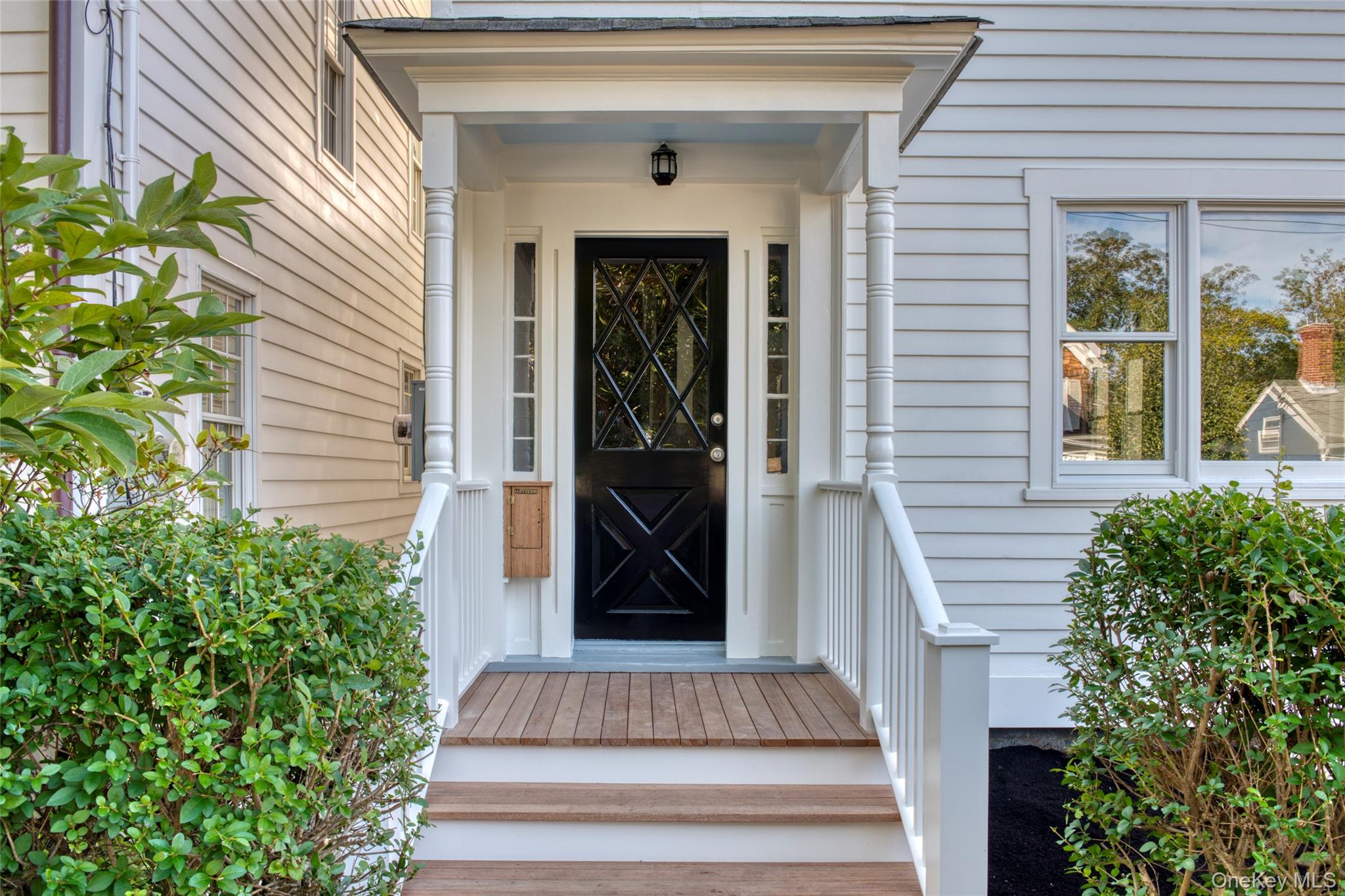 #2 photo, 151 Central Avenue, Greenport , NY 11944