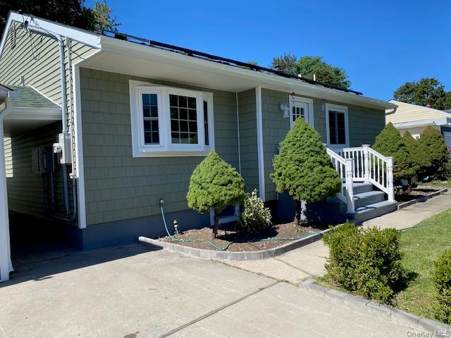 #1 photo, 154 Charter Oaks, Brentwood , NY 11717