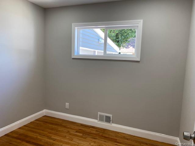 #15 photo, 154 Charter Oaks, Brentwood , NY 11717