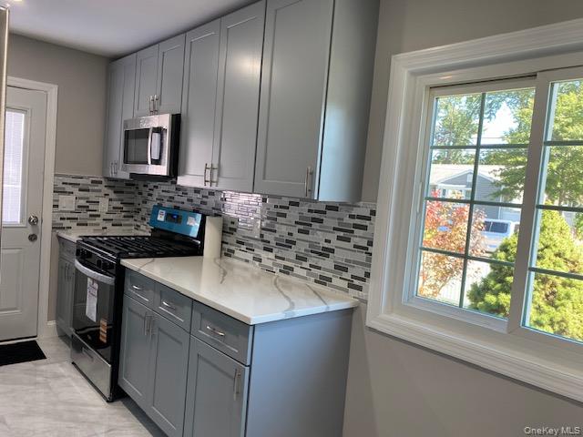 #8 photo, 154 Charter Oaks, Brentwood , NY 11717