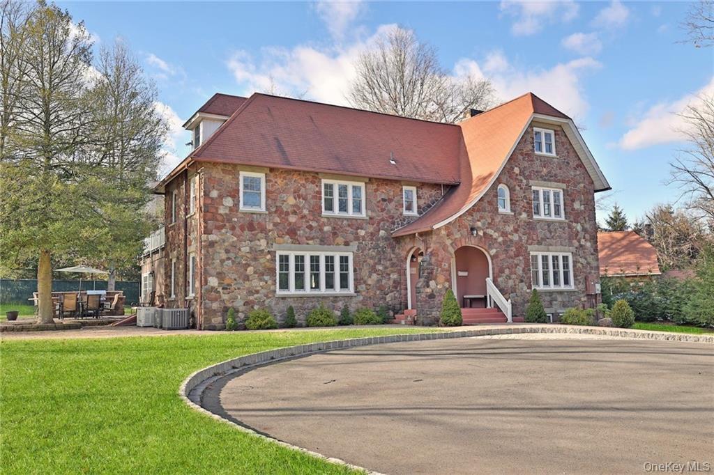 #1 photo, 245 E Townline Road, West Nyack , NY 10994