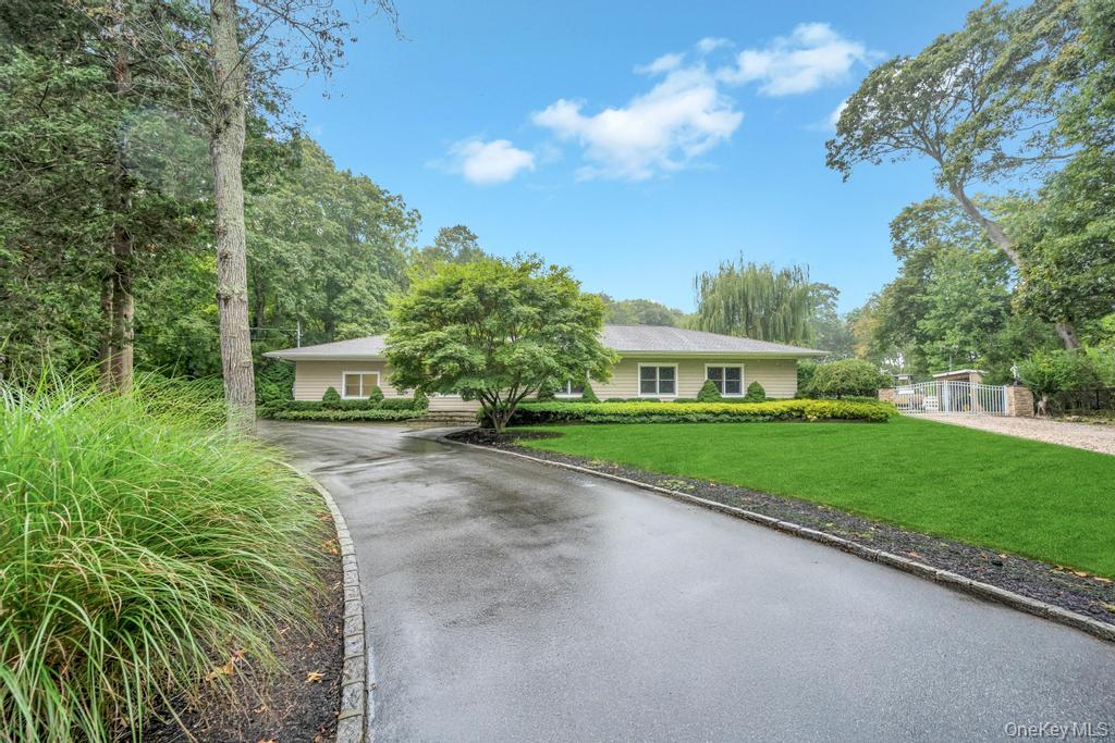 #4 photo, 109 Oakside Drive, Smithtown , NY 11787