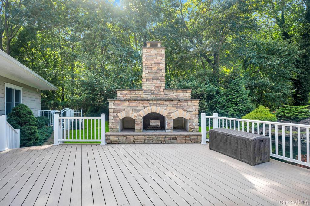 #7 photo, 109 Oakside Drive, Smithtown , NY 11787