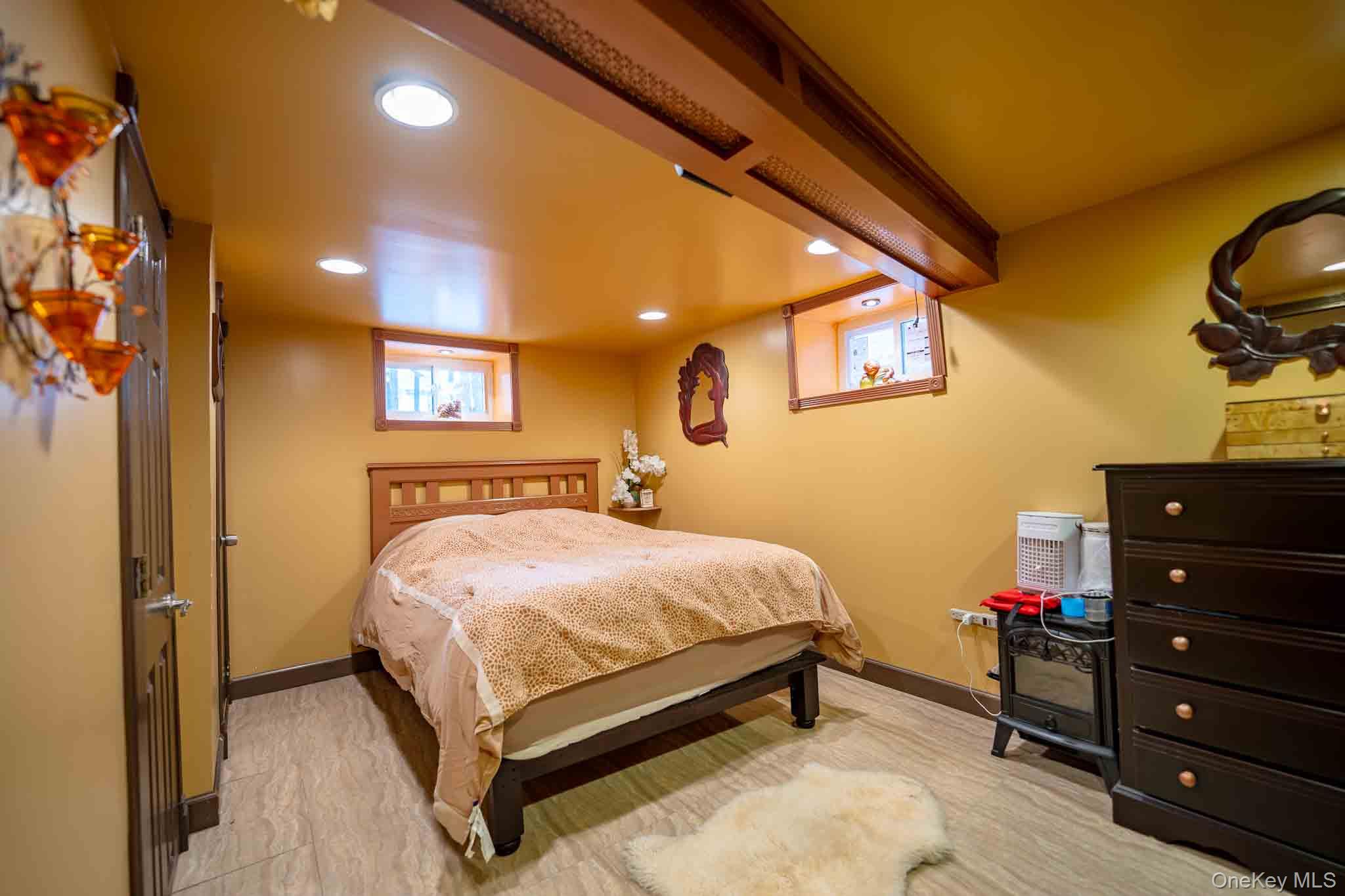 #18 photo, 8821 Hollis Court Boulevard, क्वीन्स गाँव Queens Village , NY 11427