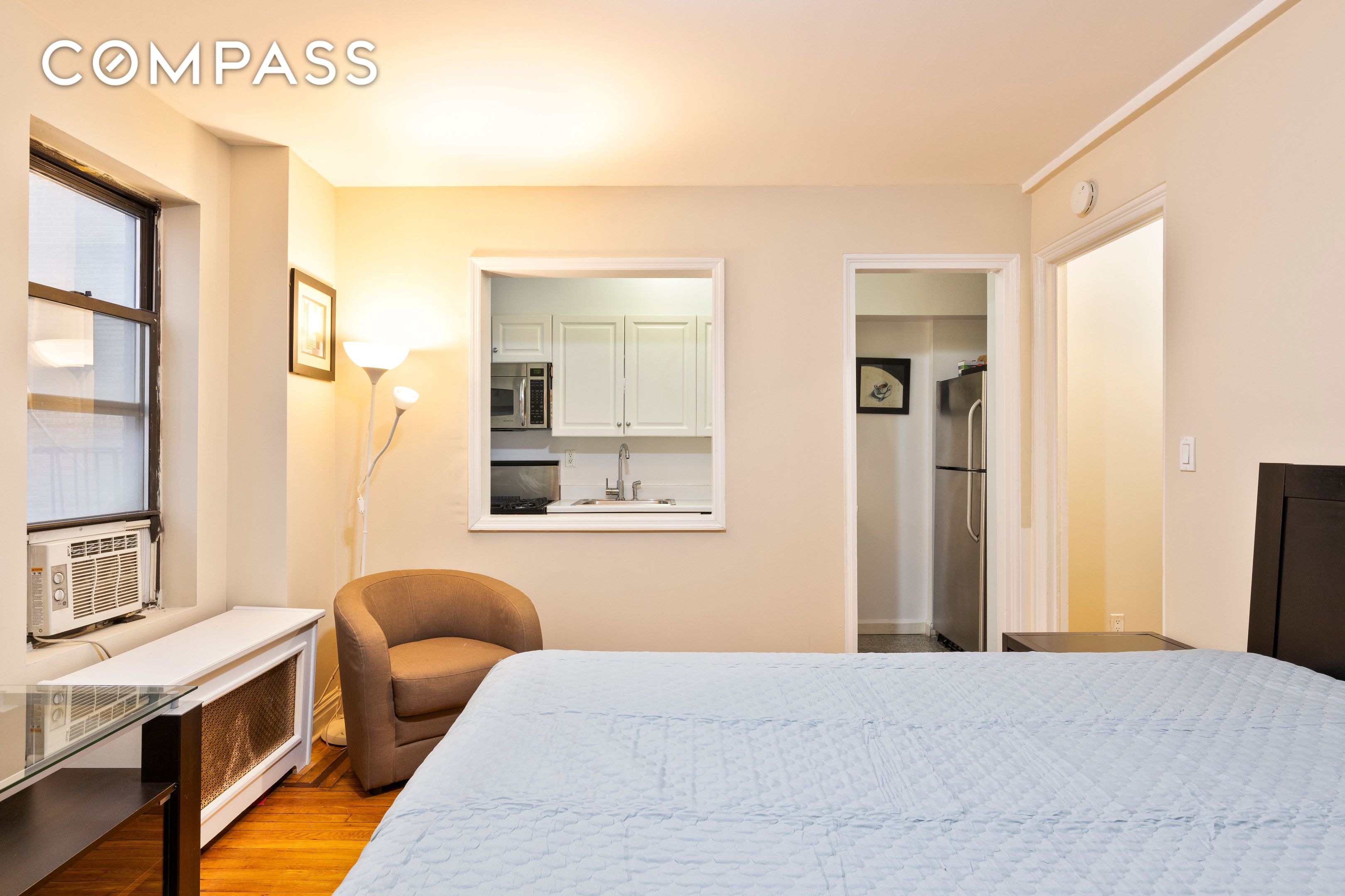 #3 photo, 142 E 49th Street, マンハッタン Midtown East , NY 10017