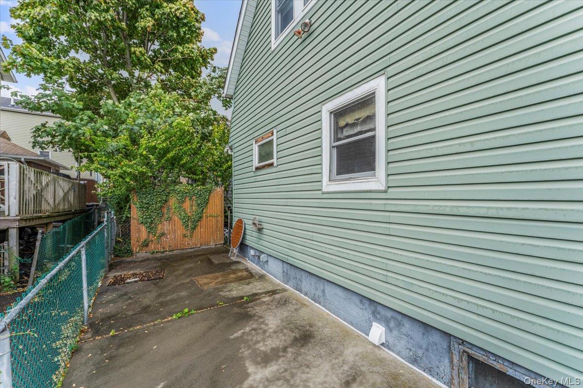 #15 photo, 17 Alden Park, ブロンクス区 Bronx , NY 10465