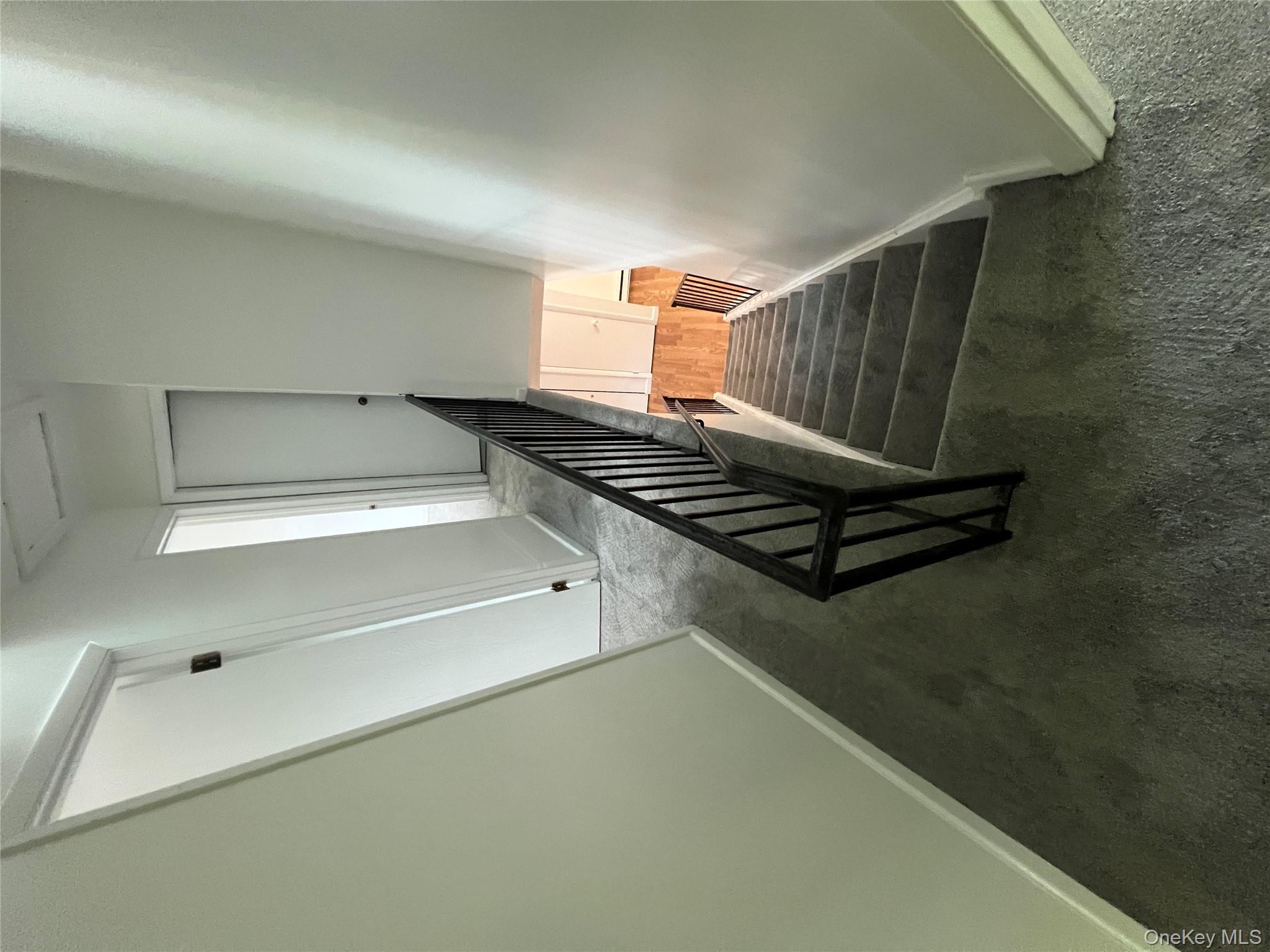 #14 photo, 7 Hudson Heights Drive, Poughkeepsie , NY 12601