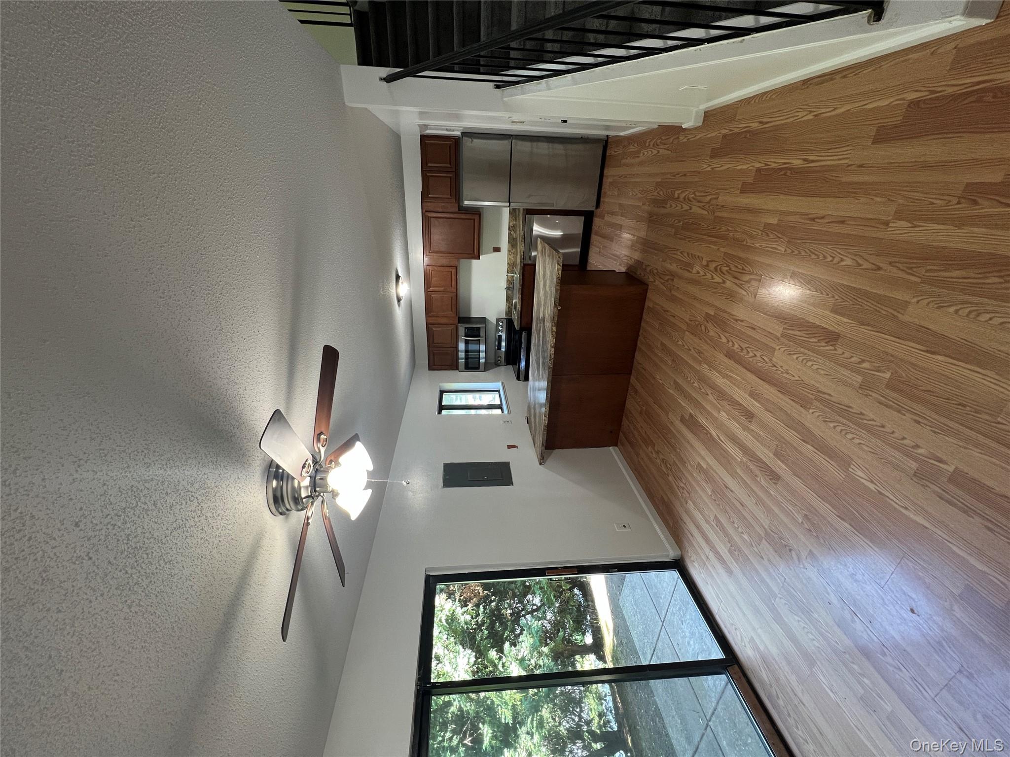 #4 photo, 7 Hudson Heights Drive, Poughkeepsie , NY 12601