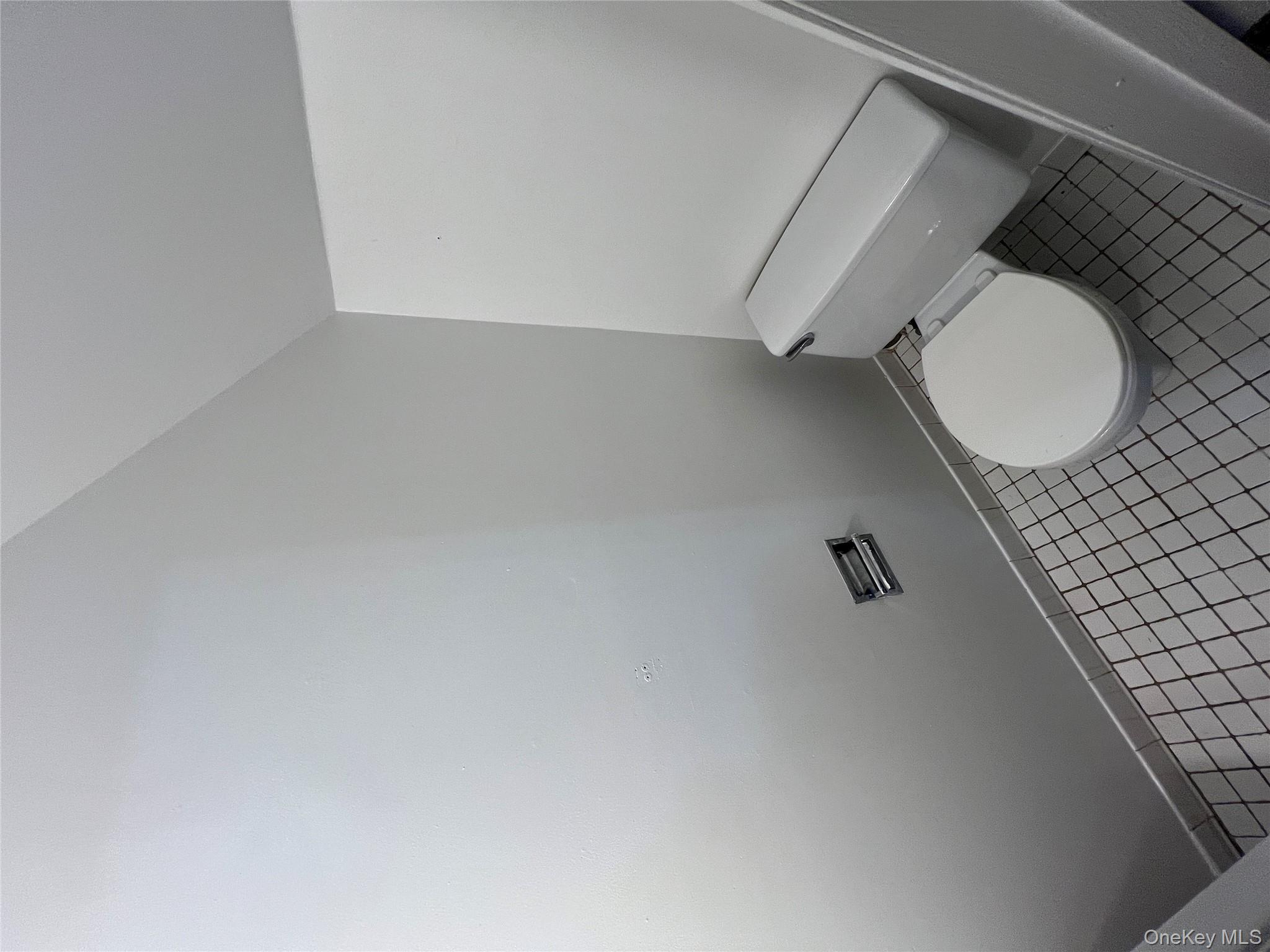 #6 photo, 7 Hudson Heights Drive, Poughkeepsie , NY 12601