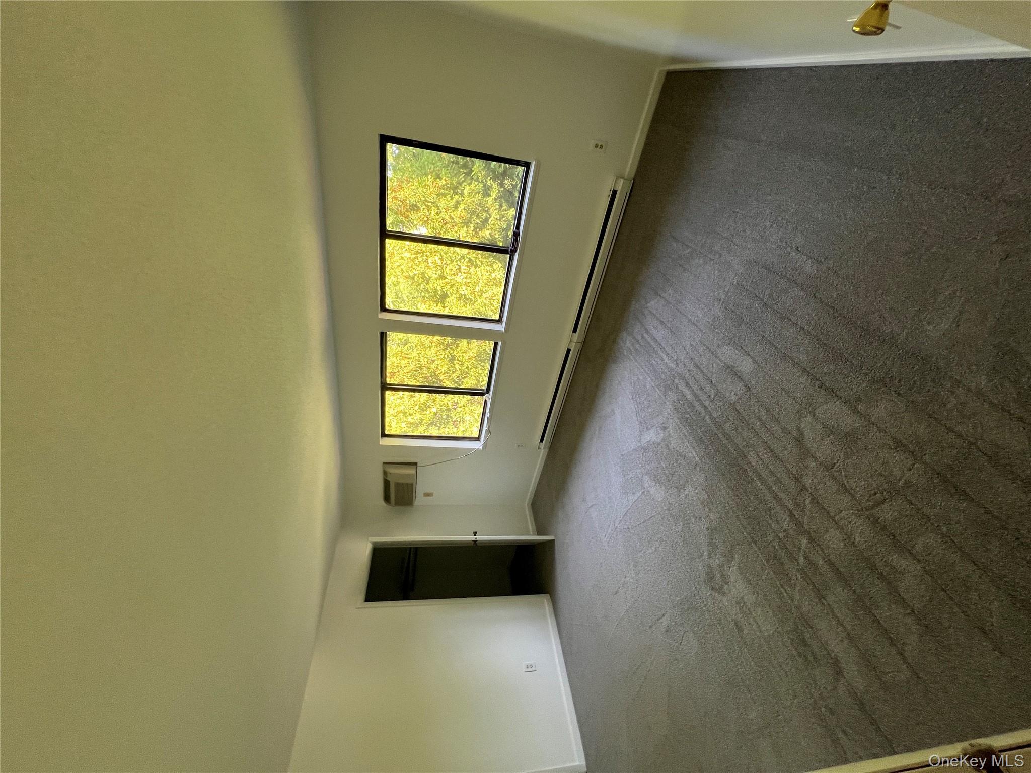 #7 photo, 7 Hudson Heights Drive, Poughkeepsie , NY 12601