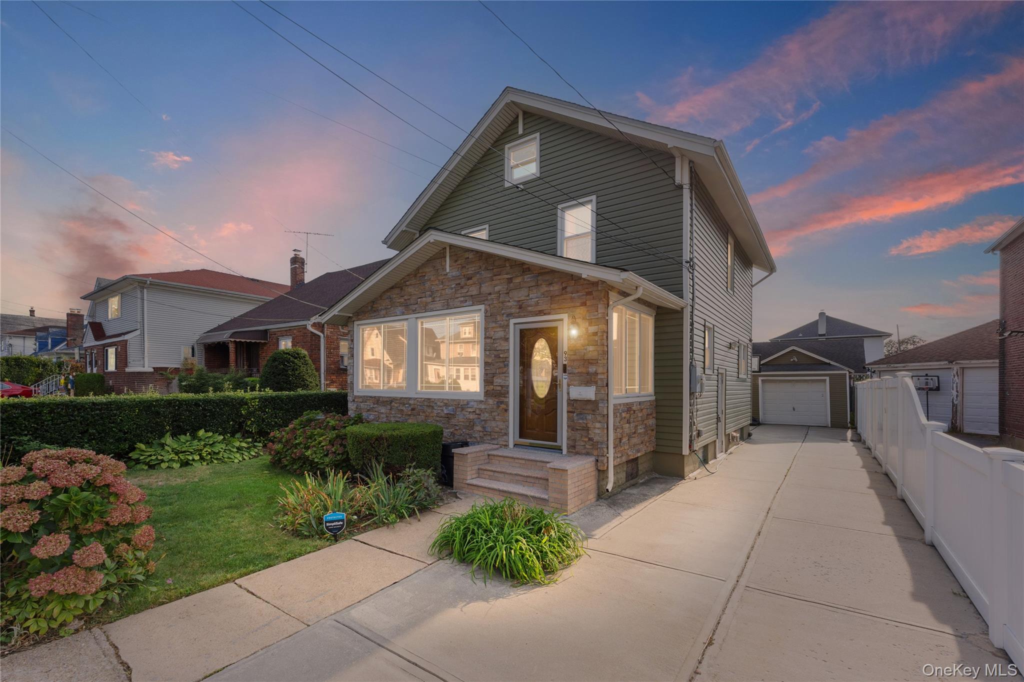 #1 photo, 93 Vermont Avenue, Hempstead , NY 11550