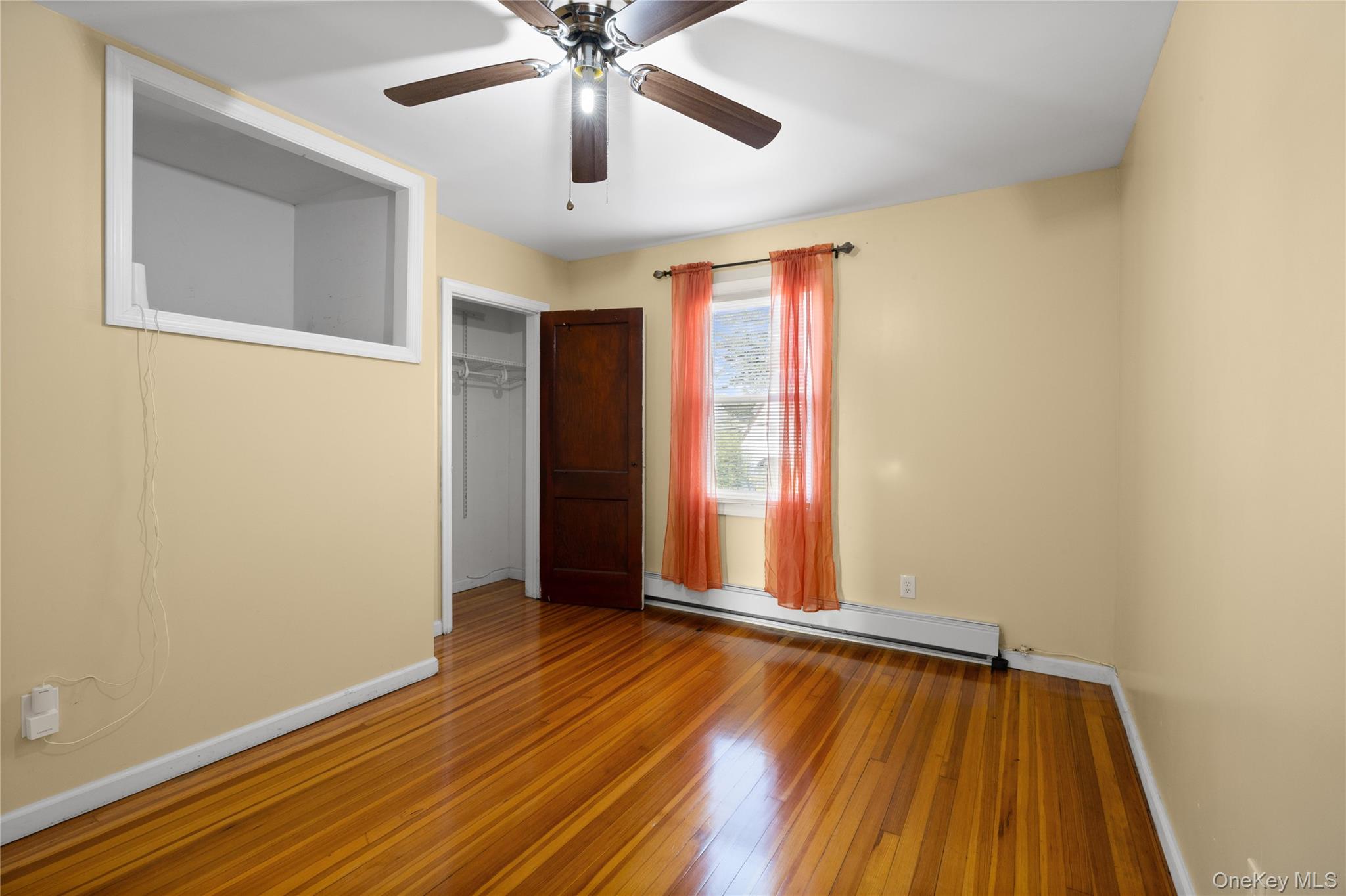 #16 photo, 93 Vermont Avenue, Hempstead , NY 11550