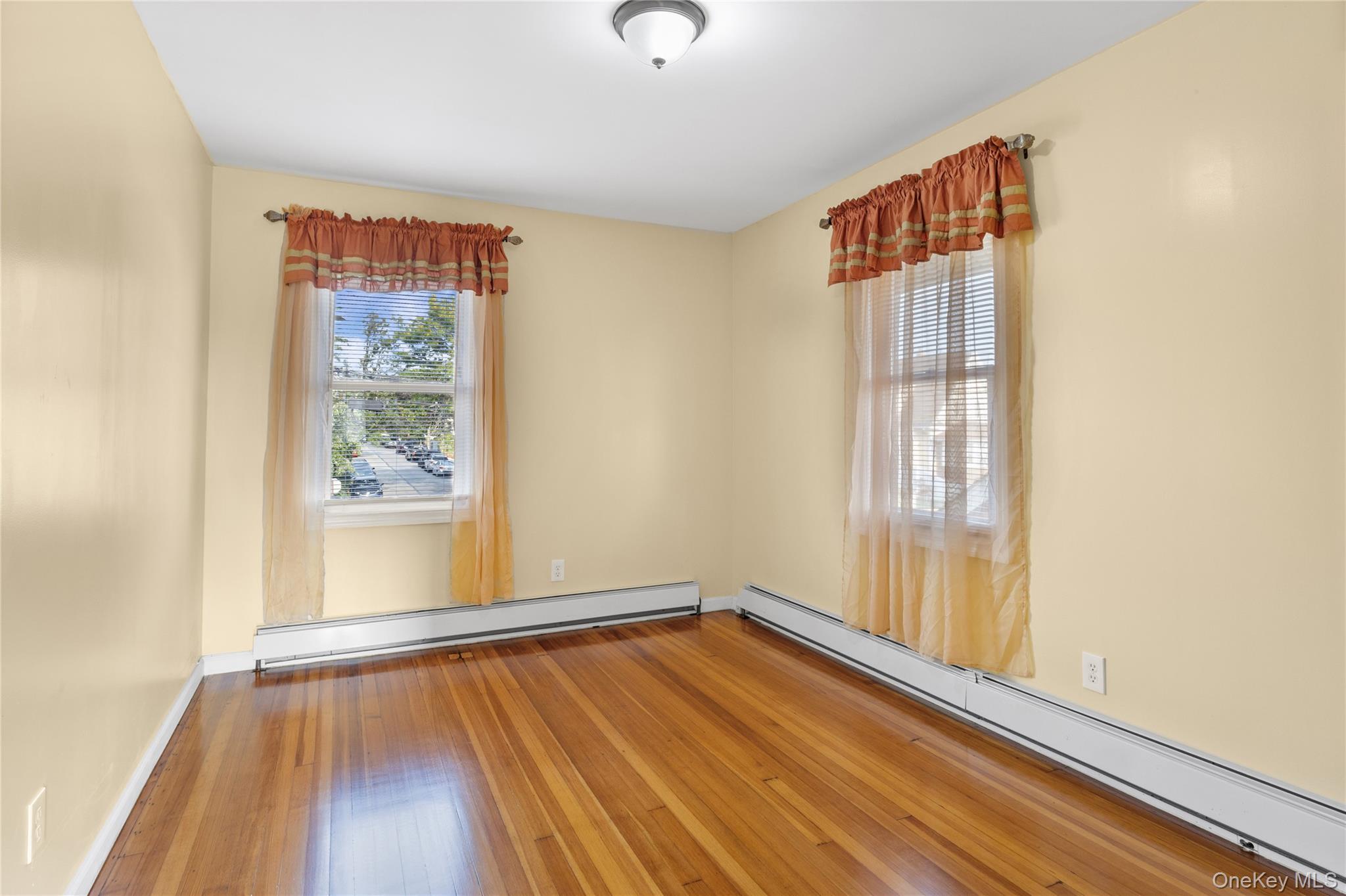 #18 photo, 93 Vermont Avenue, Hempstead , NY 11550