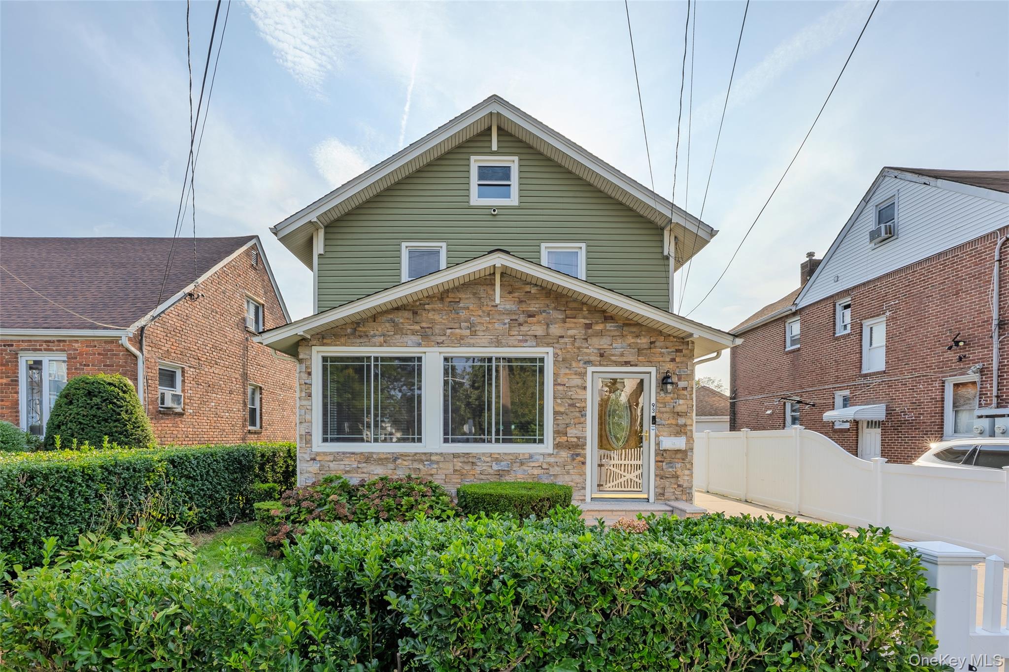 #3 photo, 93 Vermont Avenue, Hempstead , NY 11550