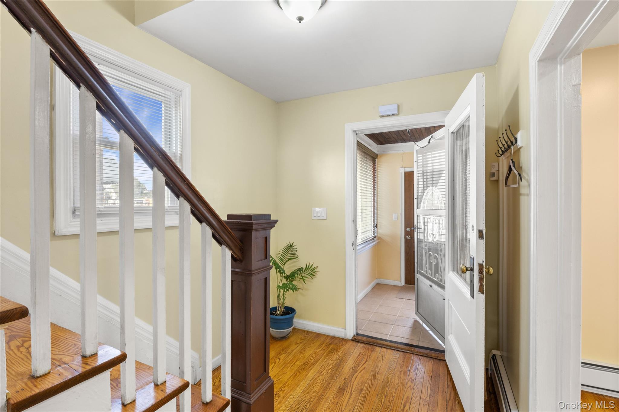 #7 photo, 93 Vermont Avenue, Hempstead , NY 11550