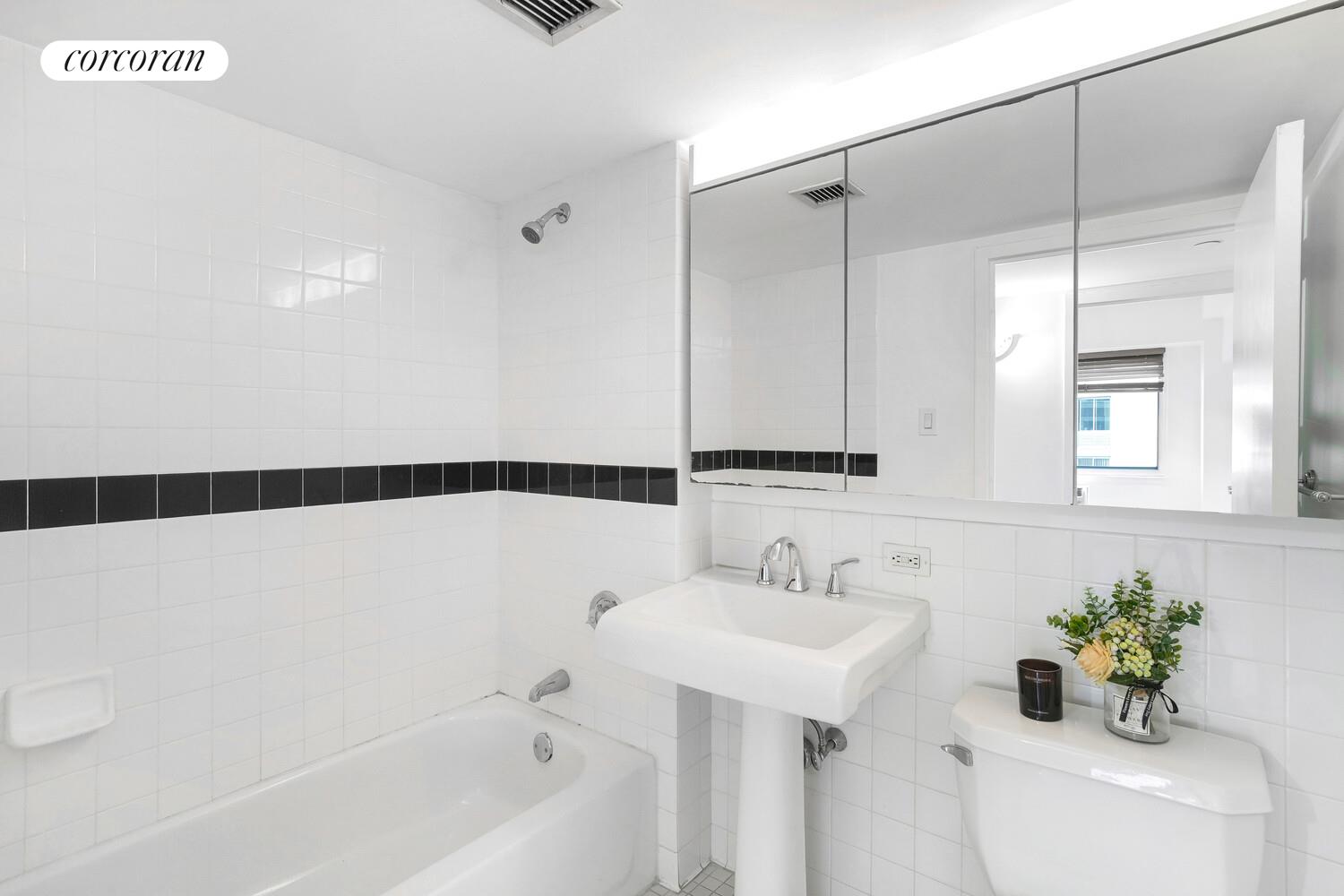 #13 photo, 300 W 145TH Street, マンハッタン Central Harlem , NY 10030