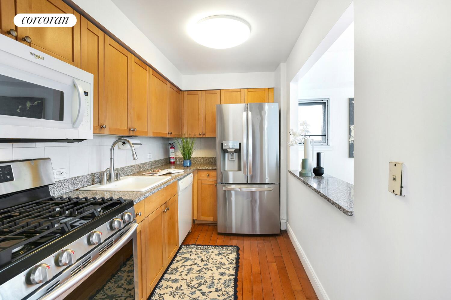 #7 photo, 300 W 145TH Street, マンハッタン Central Harlem , NY 10030