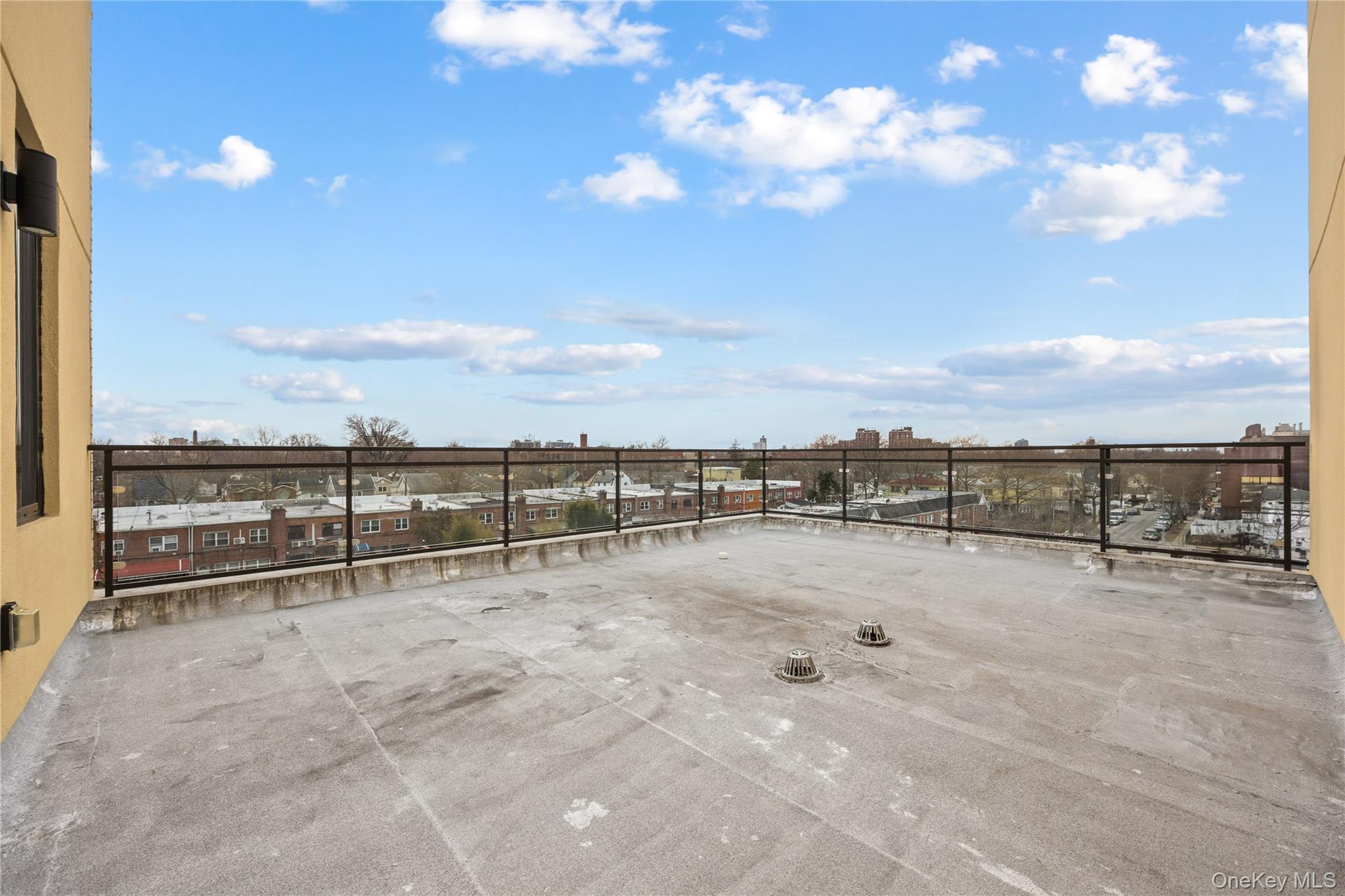 #17 photo, 163-07 72nd Avenue, クイーンズ区 Fresh Meadows , NY 11365