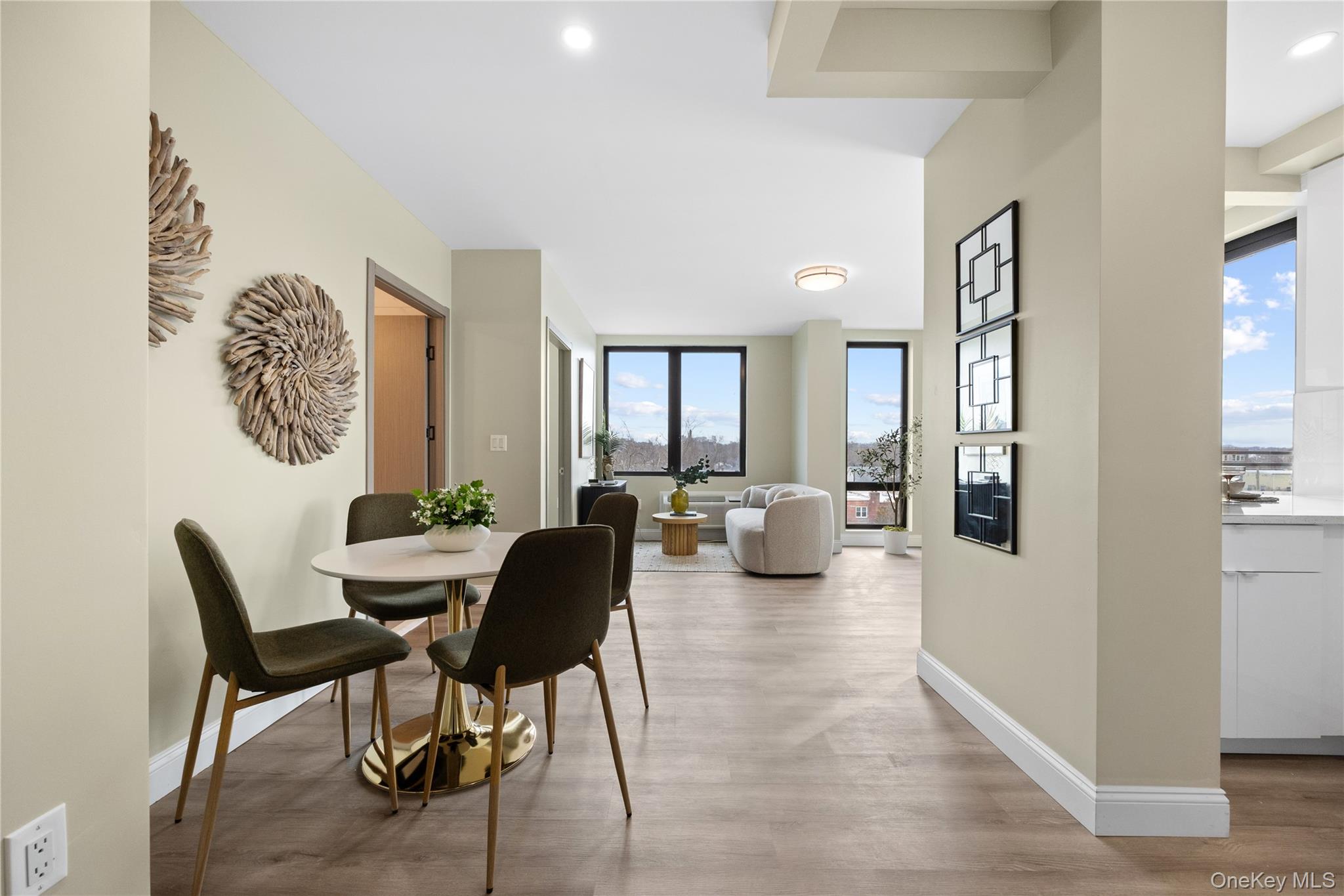 #3 photo, 163-07 72nd Avenue, クイーンズ区 Fresh Meadows , NY 11365